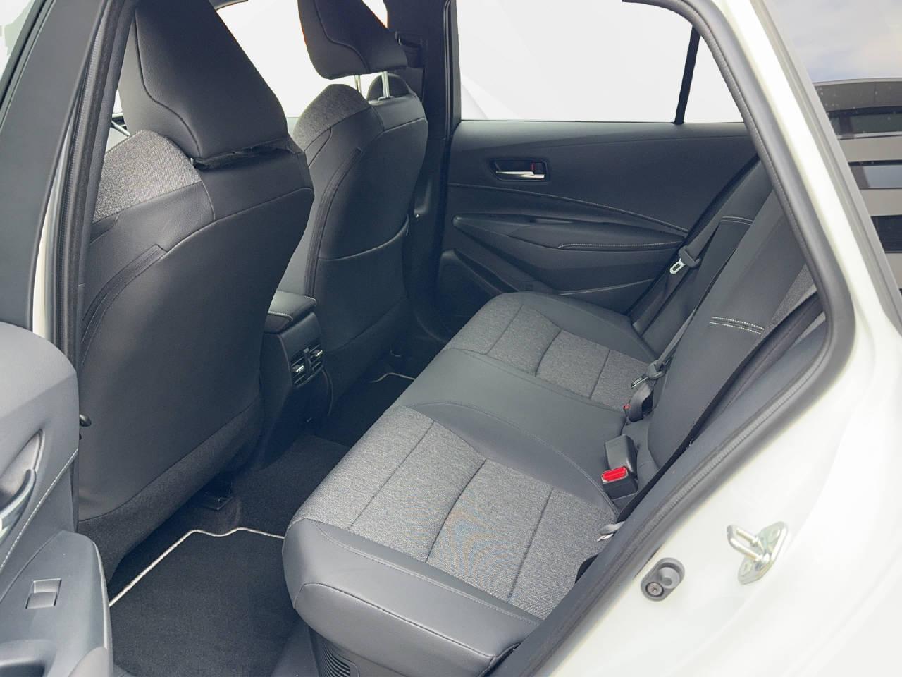 TOYOTA Corolla Touring Sports 2.0 HSD Trend-image-30
