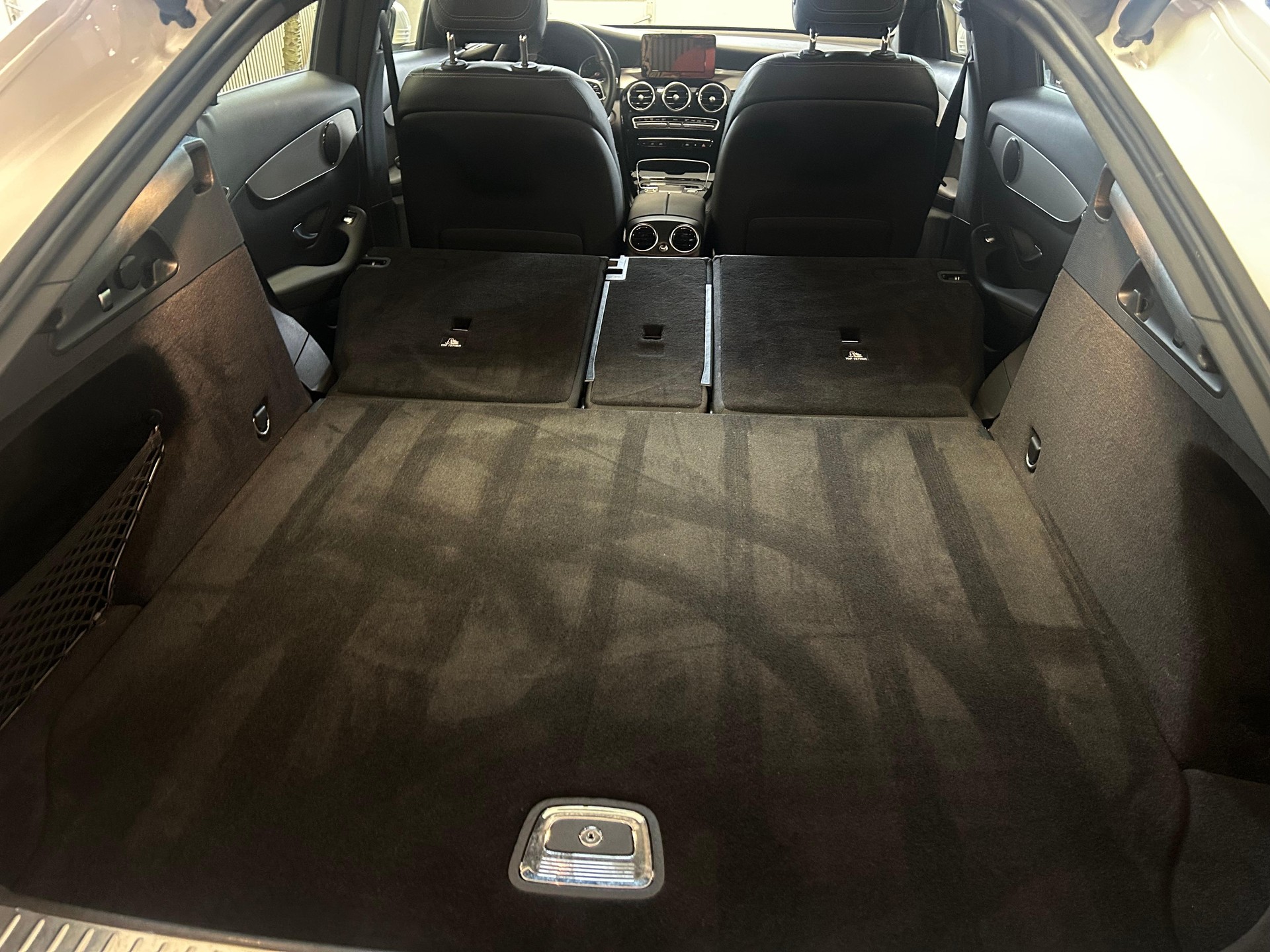 MERCEDES-BENZ GLC 300 d 4m Coupé-image-19
