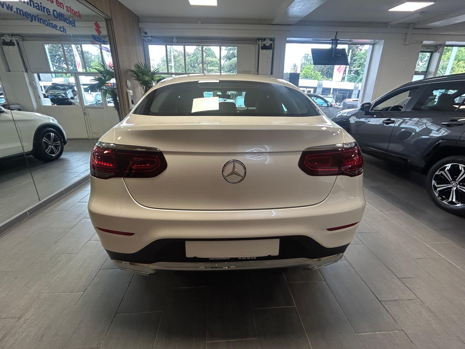 MERCEDES-BENZ GLC 300 d 4m Coupé-image-6