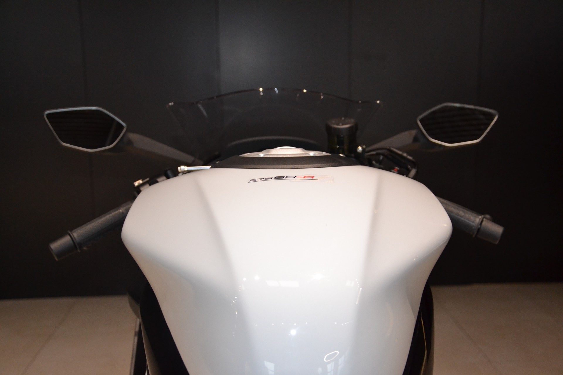 CF MOTO 675 SR-R-image-8