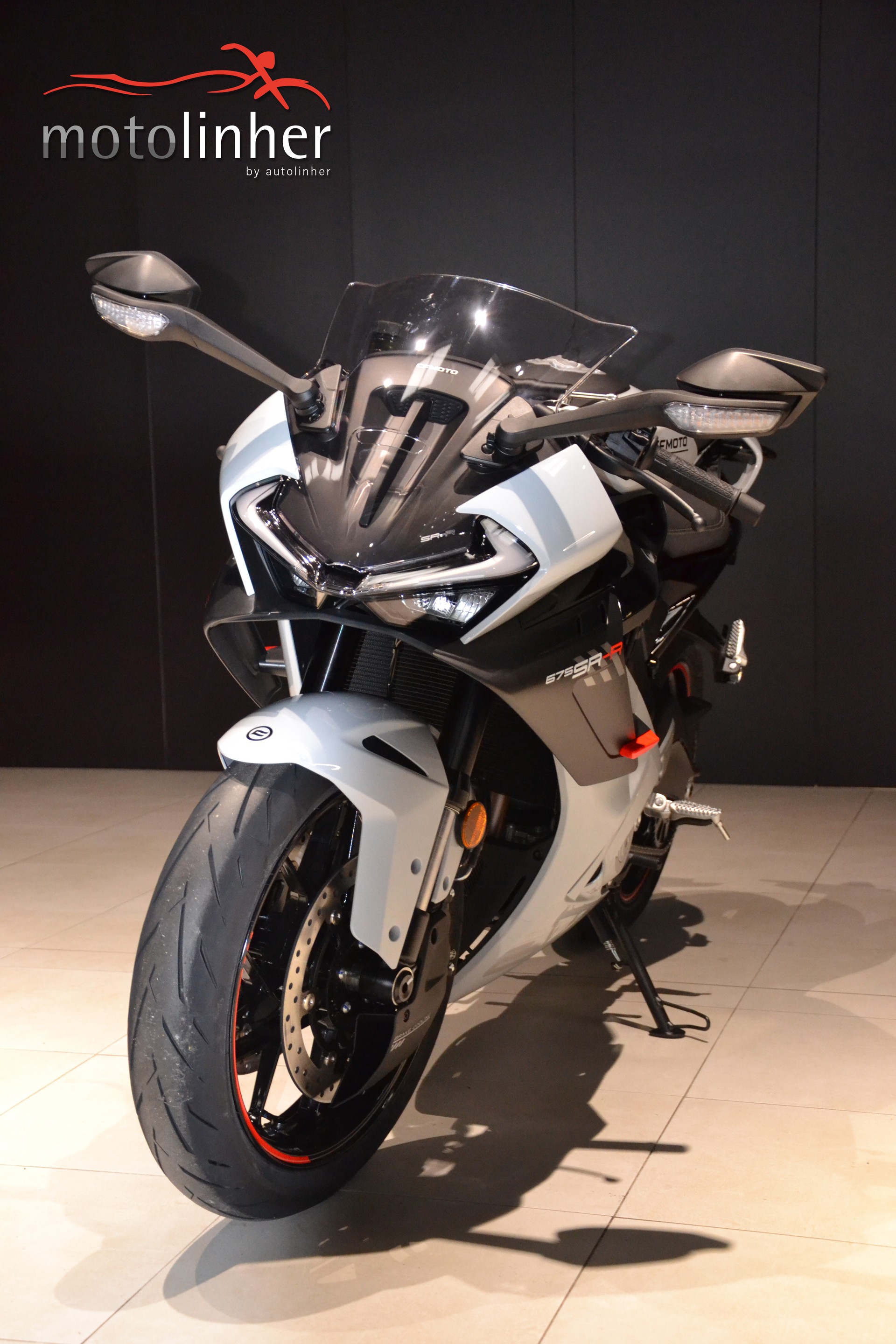 CF MOTO 675 SR-R