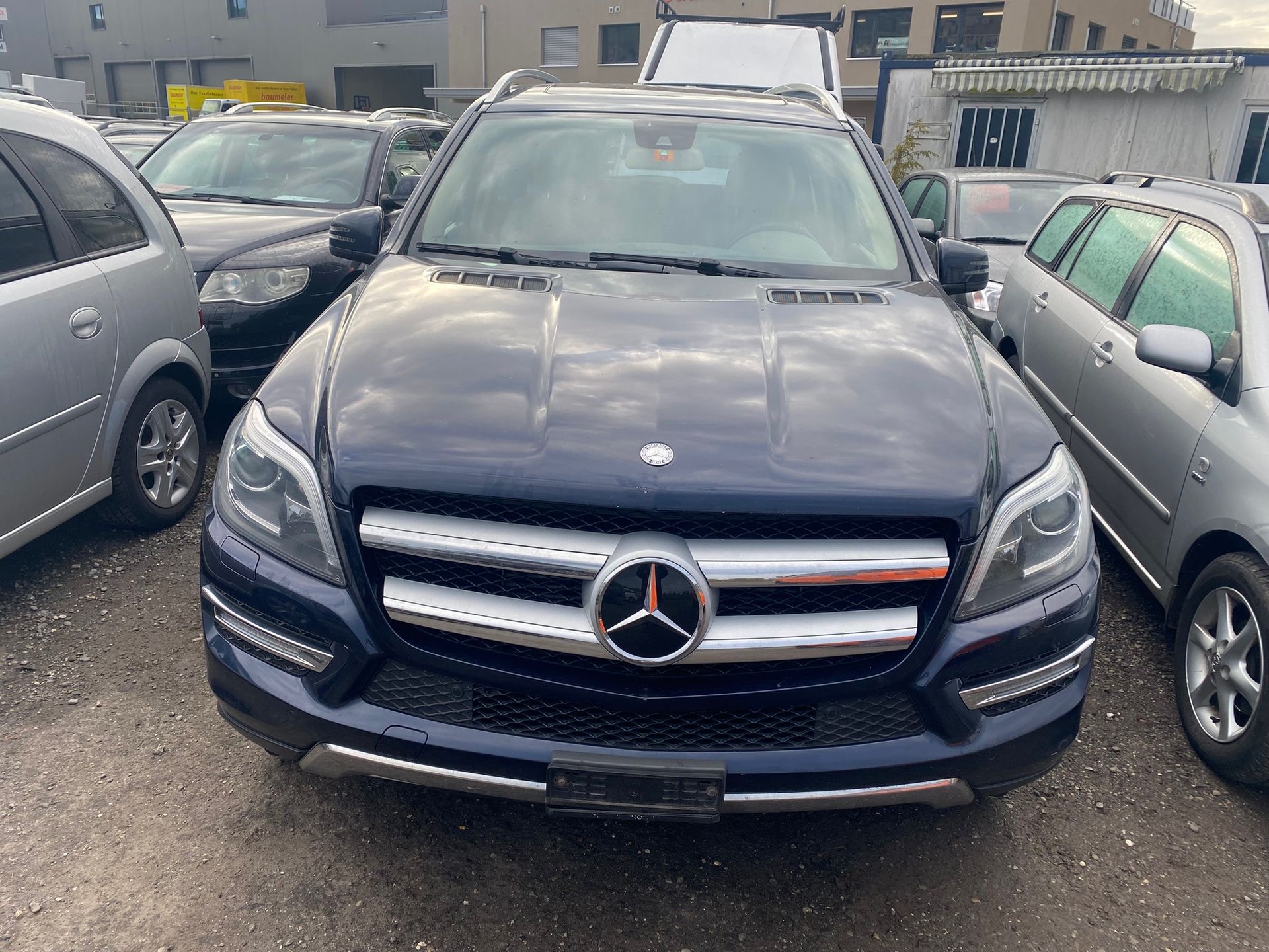 MERCEDES-BENZ GL 350 BlueTEC 4Matic 7G-TRONIC-image-2