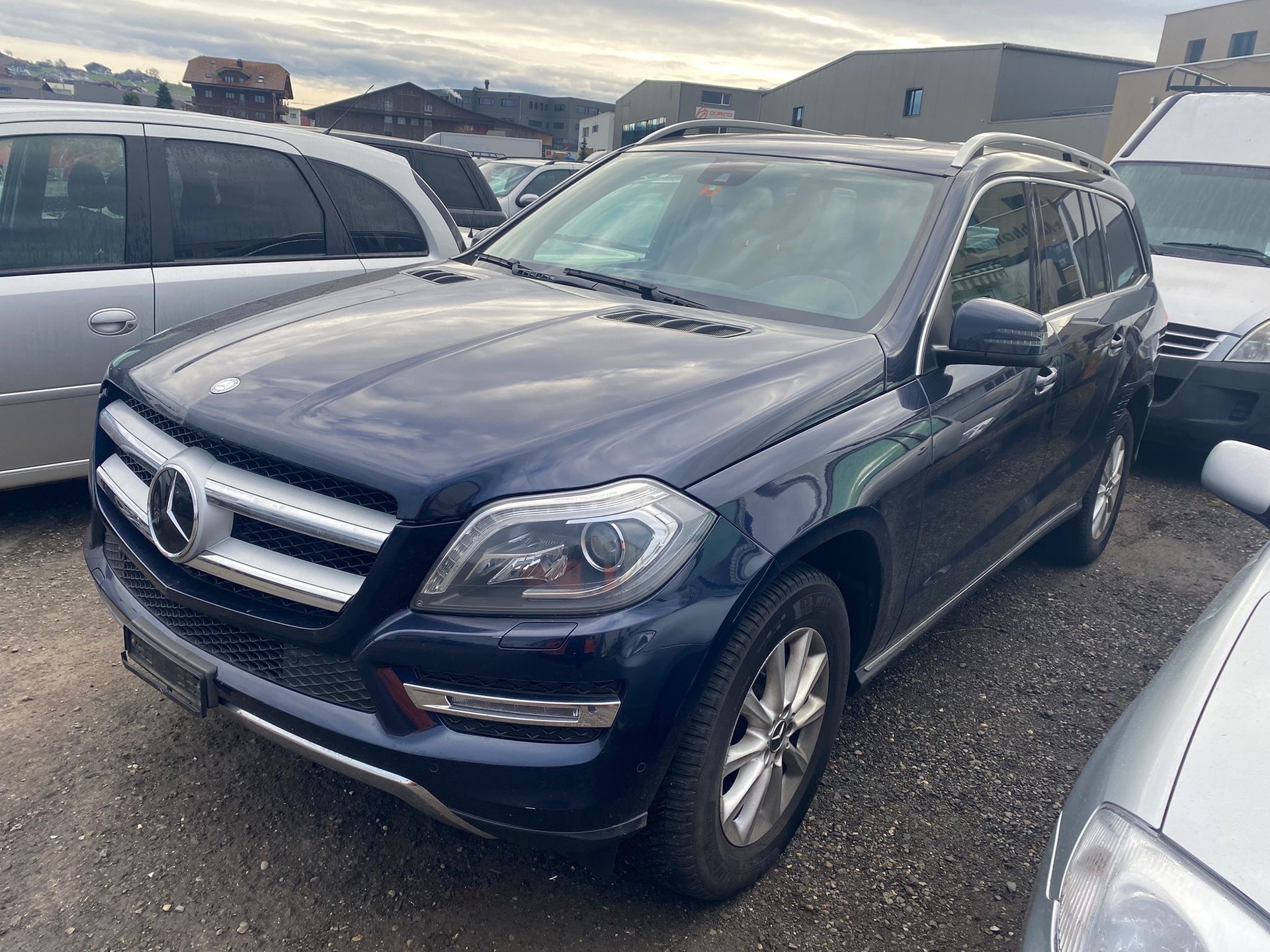 MERCEDES-BENZ GL 350 BlueTEC 4Matic 7G-TRONIC-image-0