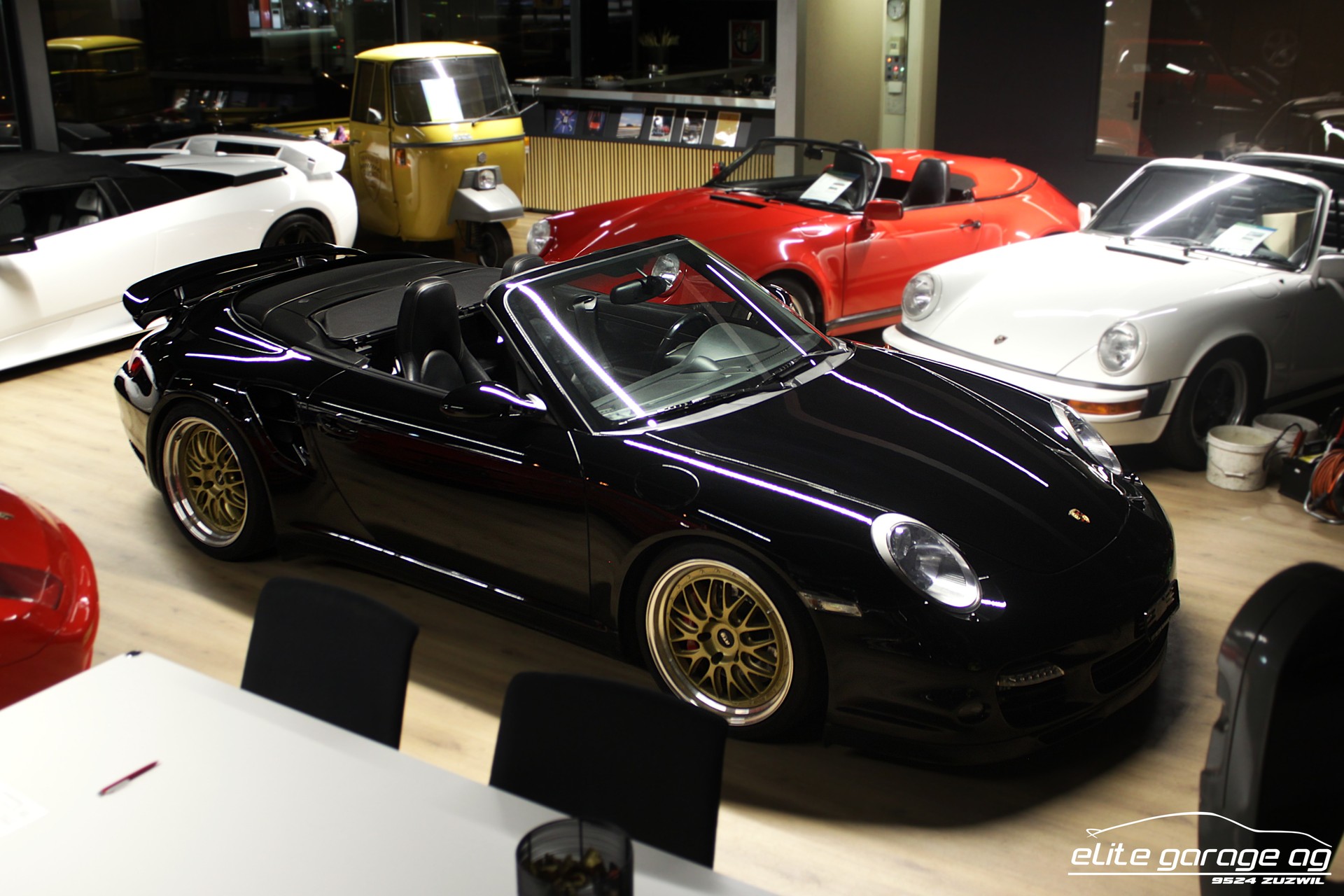 PORSCHE 911 Cabrio Turbo Tiptronic-image-2