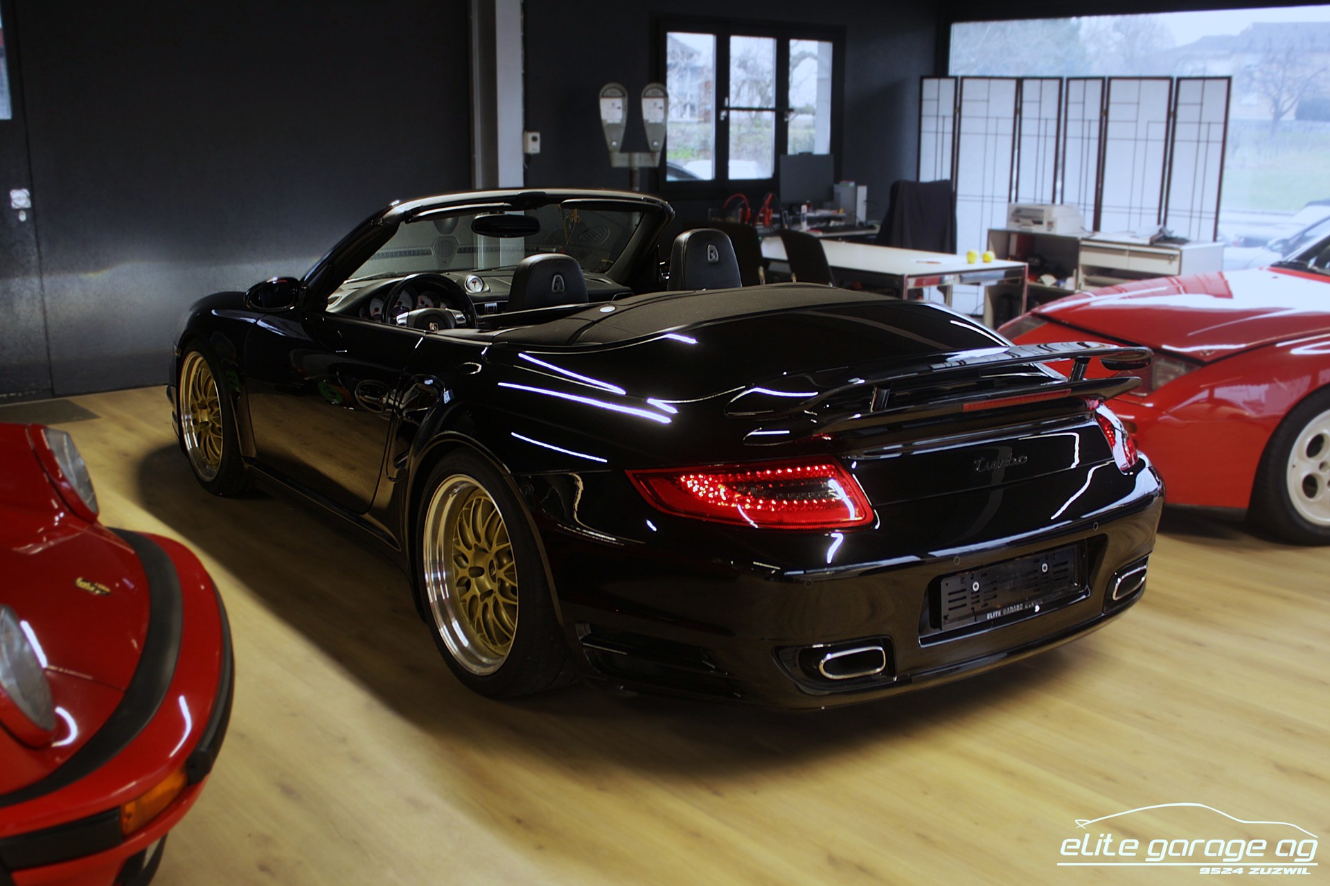 PORSCHE 911 Cabrio Turbo Tiptronic-image-4