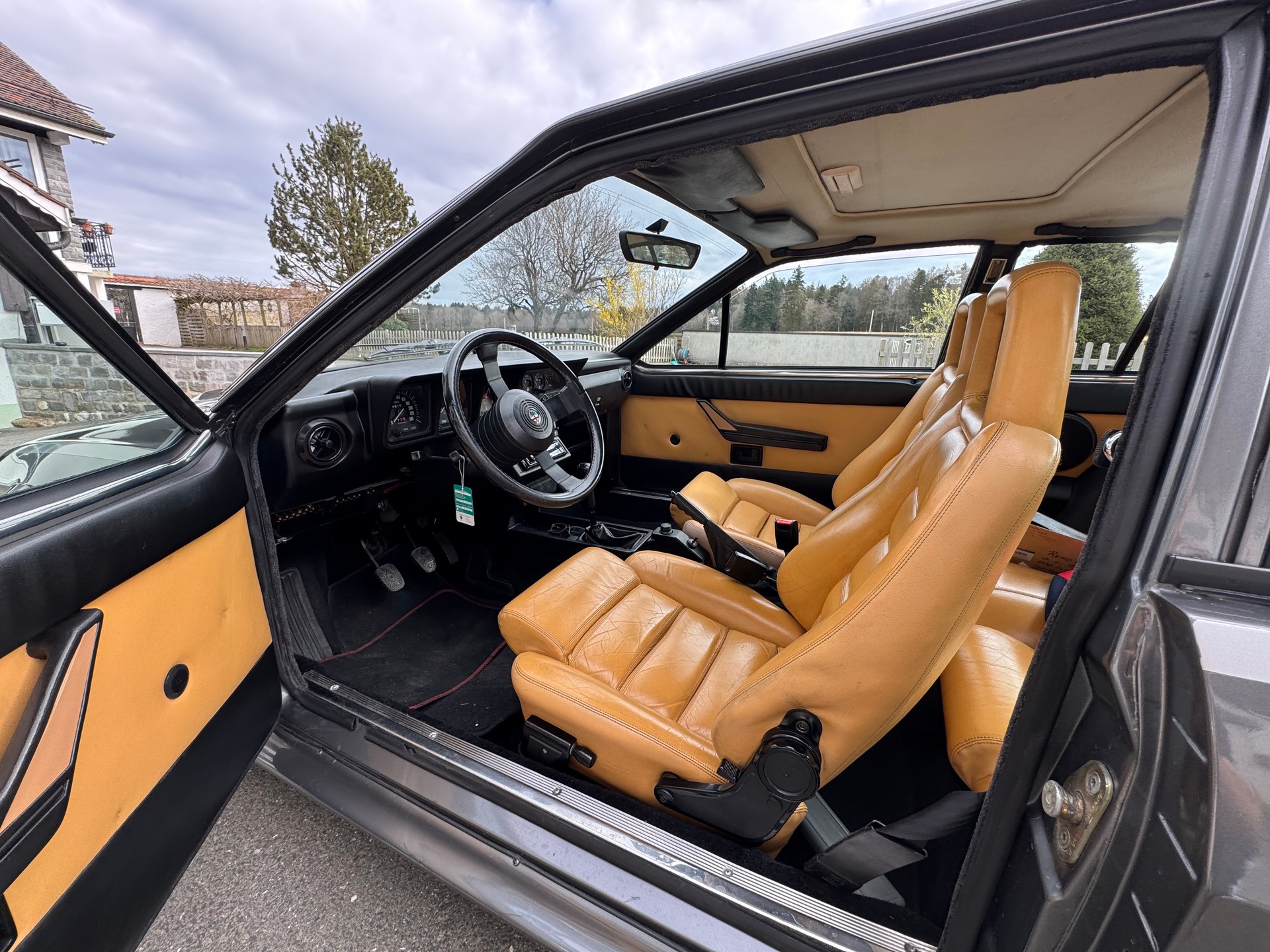 ALFA ROMEO GTV 6 2.5-image-1