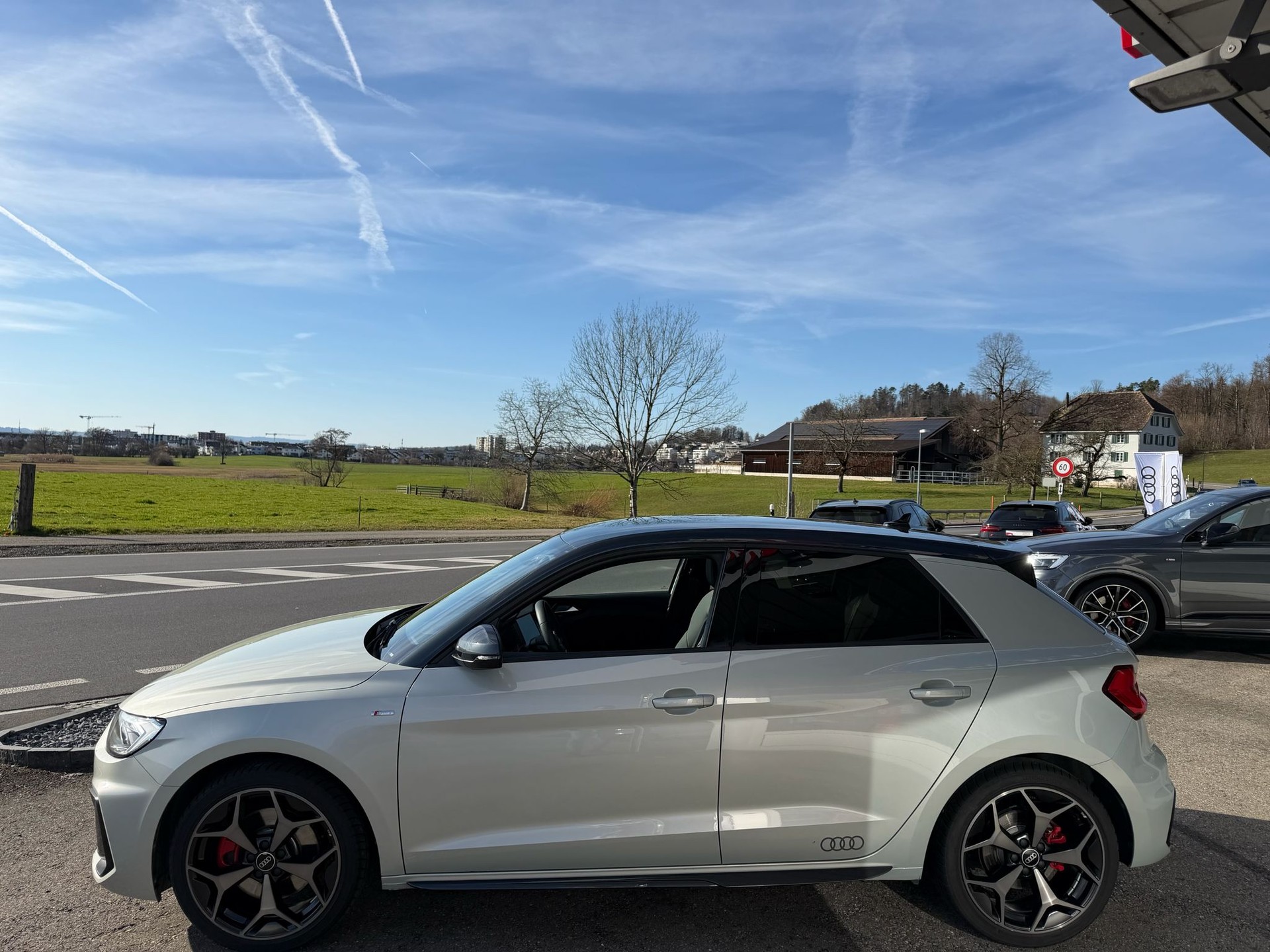 AUDI A1 Sportback 40 TFSI S Line S-tronic-image-4