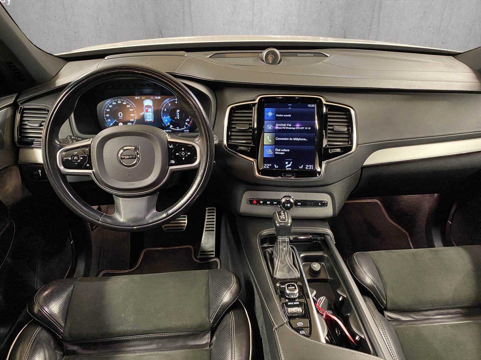 VOLVO XC90 T6 AWD R-Design Geartronic-image-11