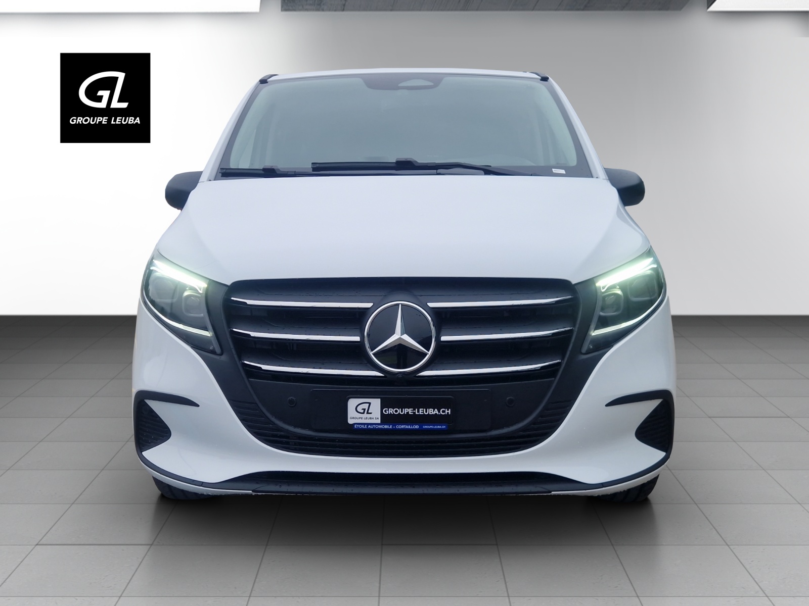 MERCEDES-BENZ Vito 116 CDI Lang Select Family Tourer 4Matic 9G-Tronic-image-1
