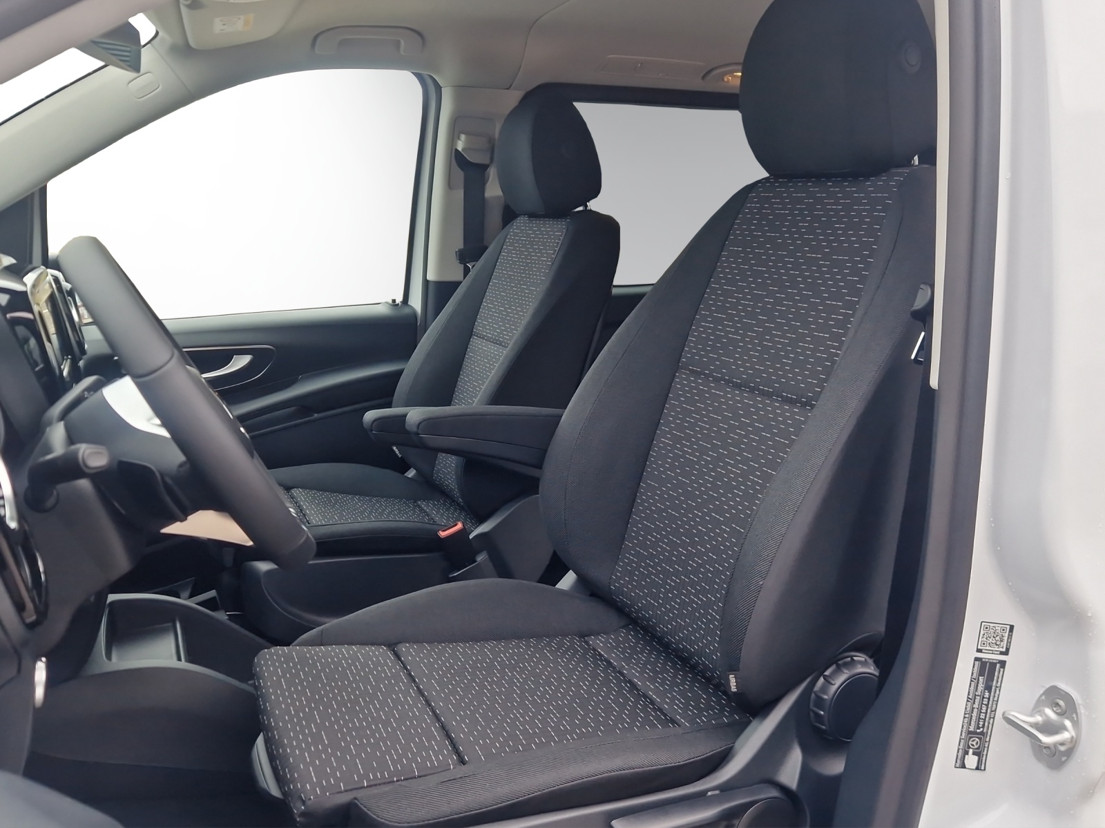 MERCEDES-BENZ Vito 116 CDI Lang Select Family Tourer 4Matic 9G-Tronic-image-7