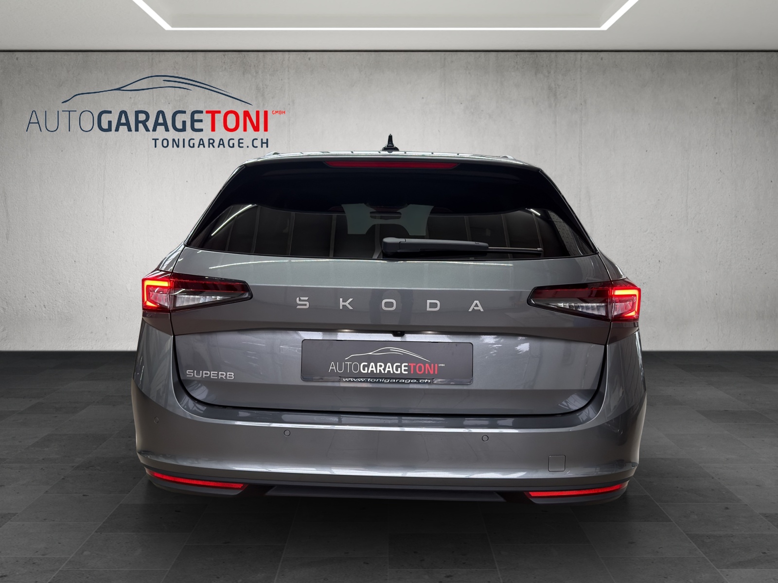 SKODA Superb Combi 1.5 eTSI Selection DSG *Werksgarantie bis 02.2030*-image-7