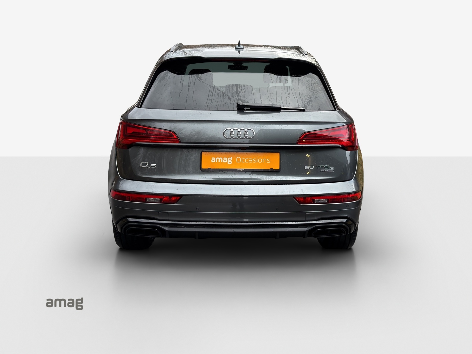 AUDI Q5 50 TFSI e PHEV S line quattro S-tronic-image-4