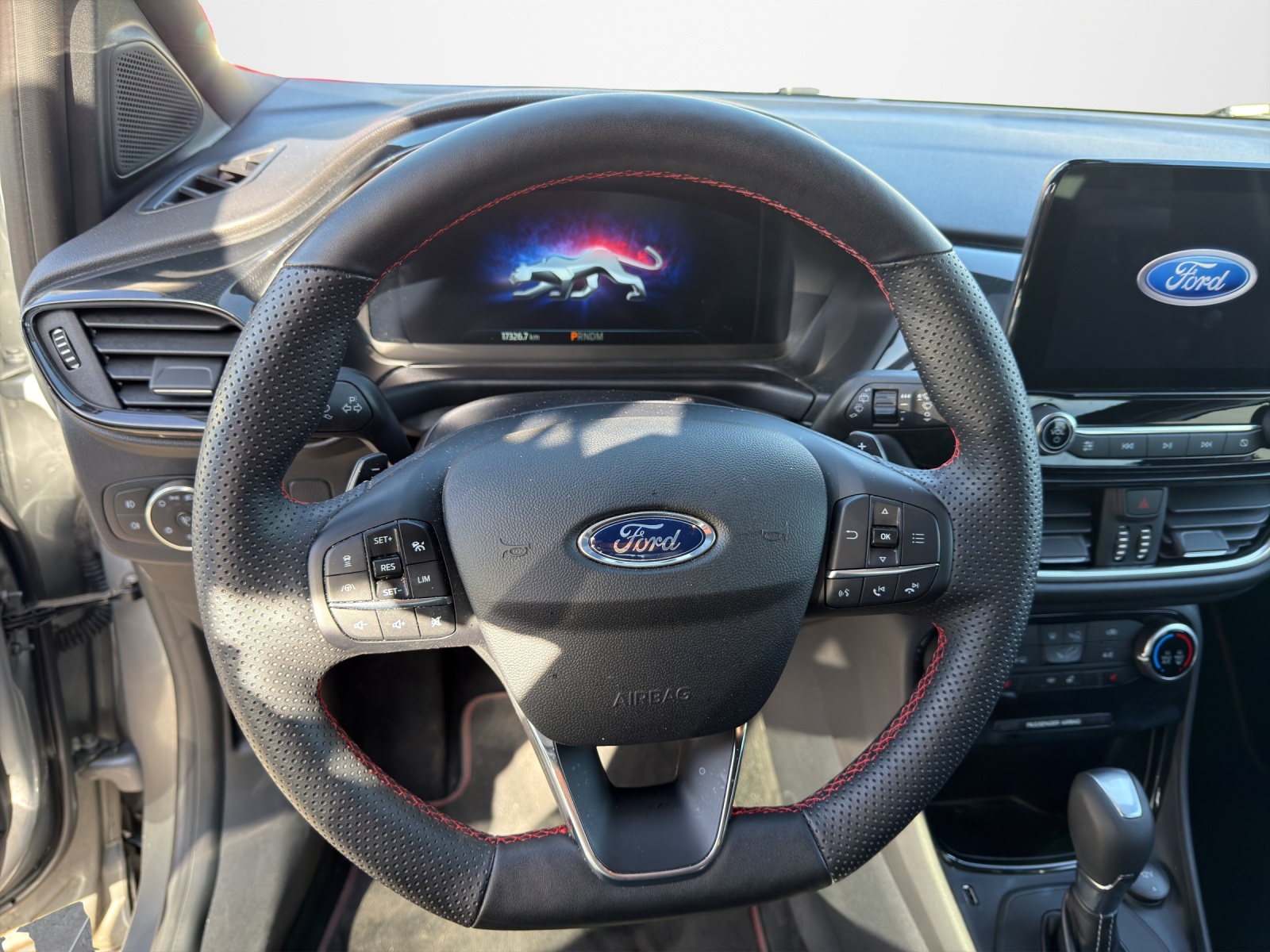 FORD Puma 1.0 EcoB Hybrid 155 ST-Line-image-10