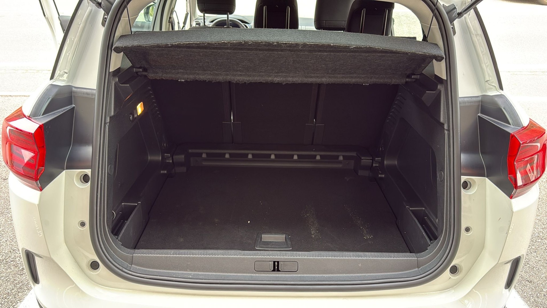 CITROEN C5 Aircross 1.5 BlueHD Swiss Edition EAT8-image-11