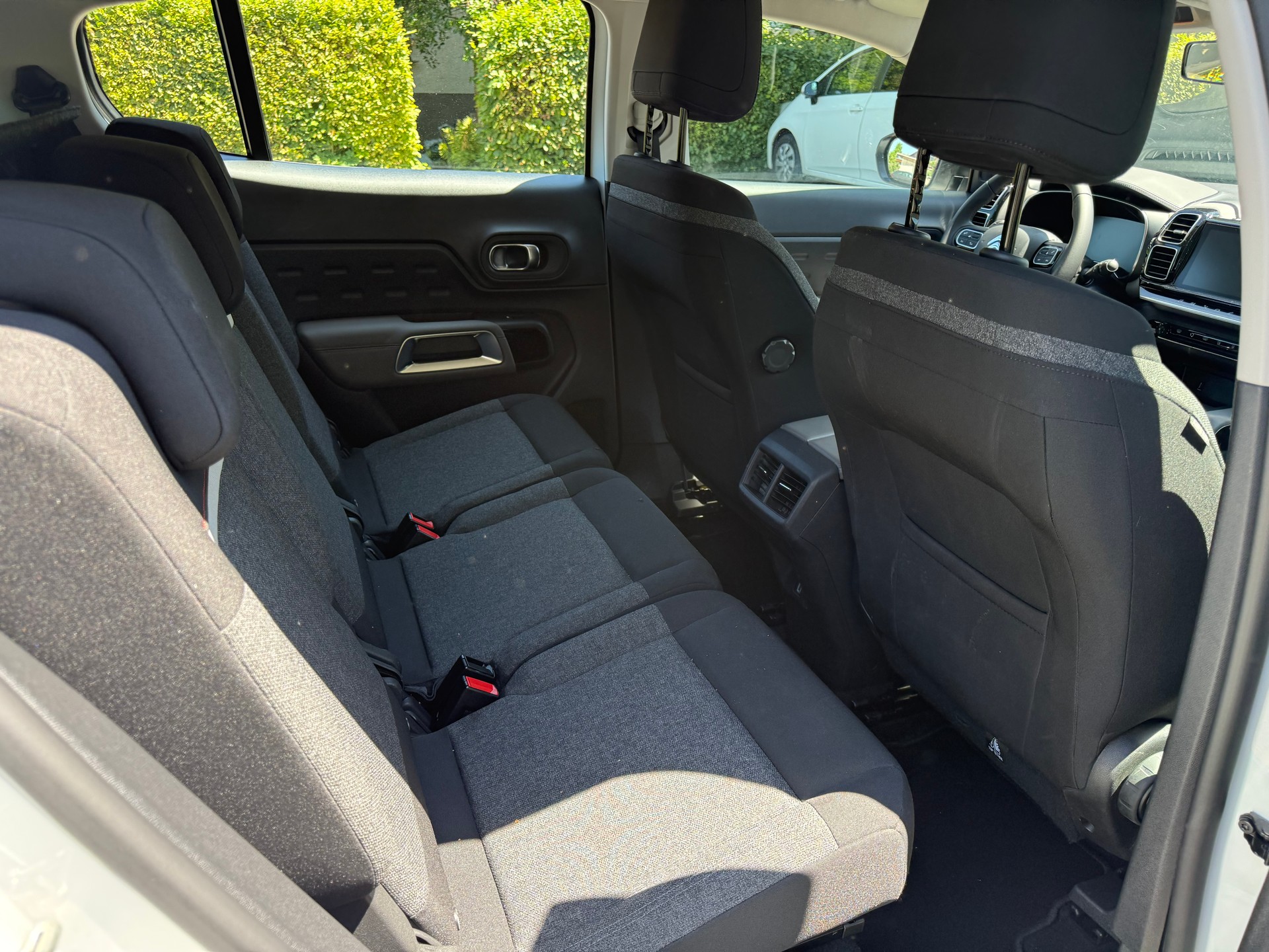 CITROEN C5 Aircross 1.5 BlueHD Swiss Edition EAT8-image-6