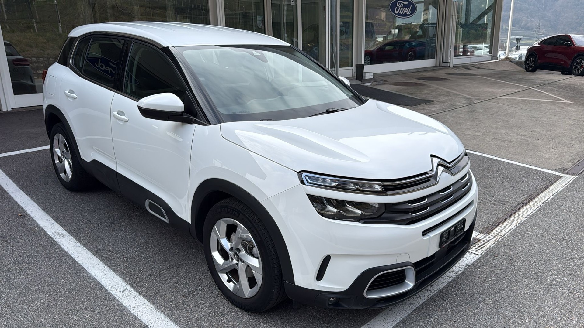 CITROEN C5 Aircross 1.5 BlueHD Swiss Edition EAT8-image-2