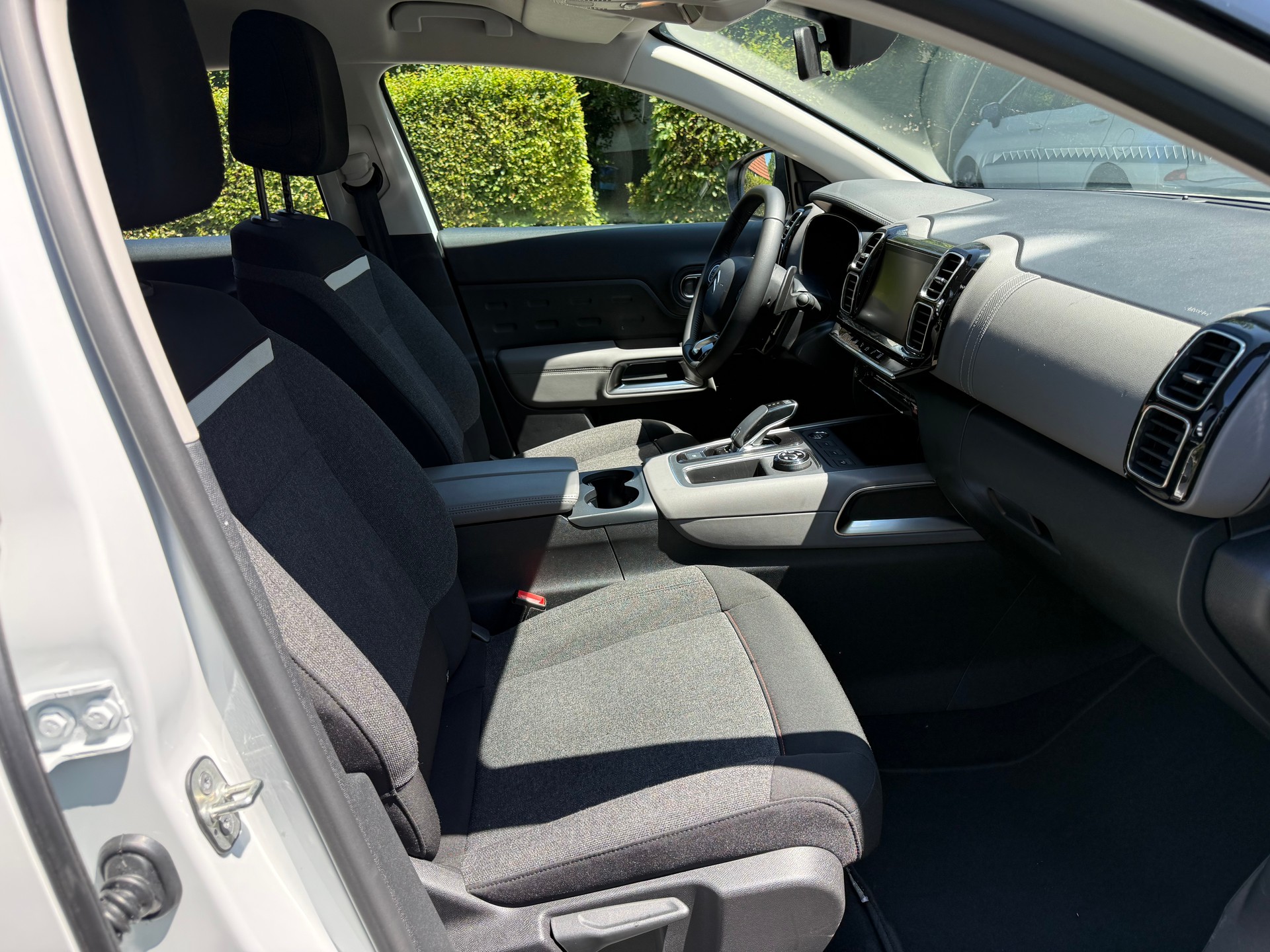CITROEN C5 Aircross 1.5 BlueHD Swiss Edition EAT8-image-5