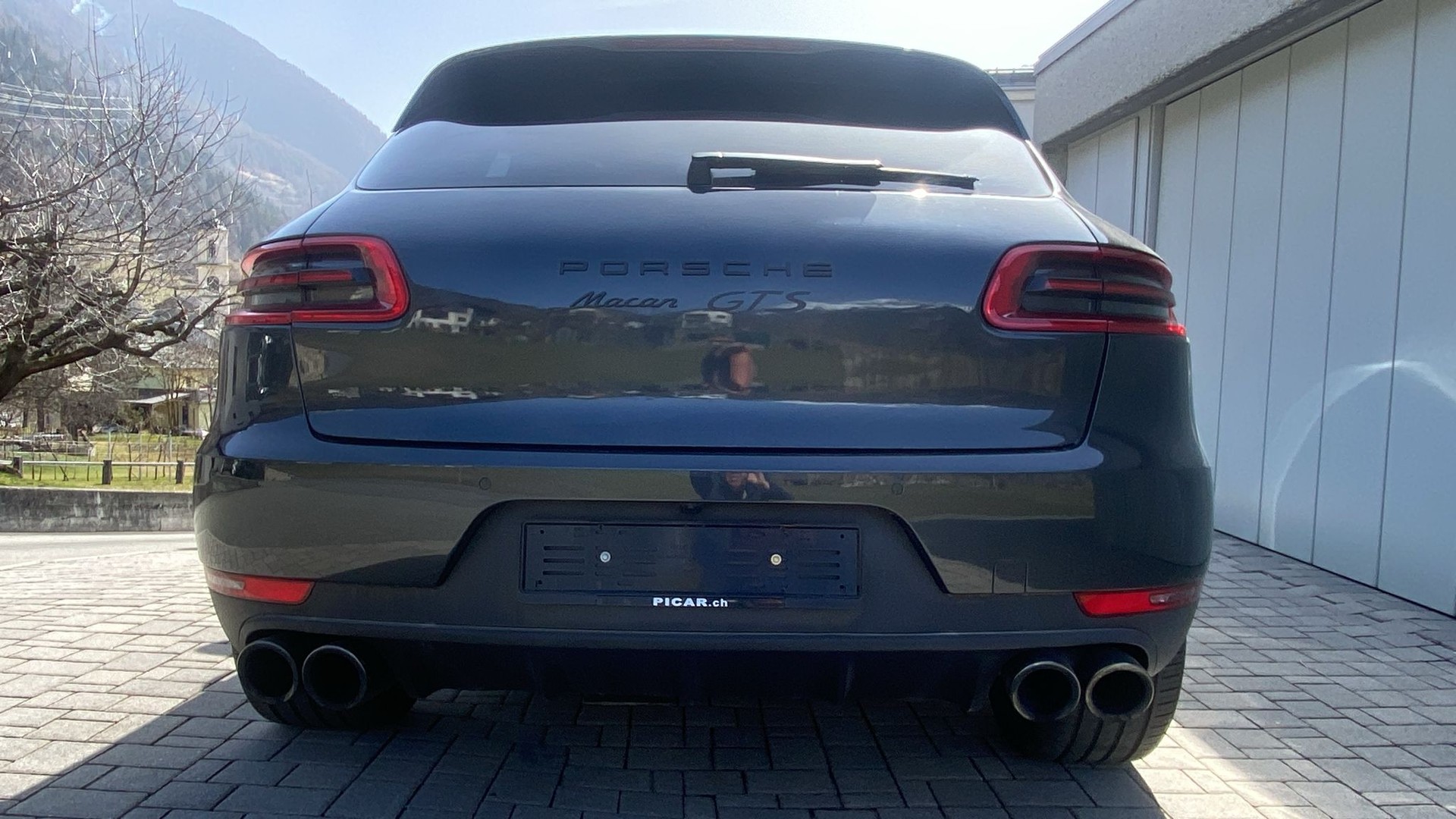 PORSCHE Macan GTS PDK-image-3
