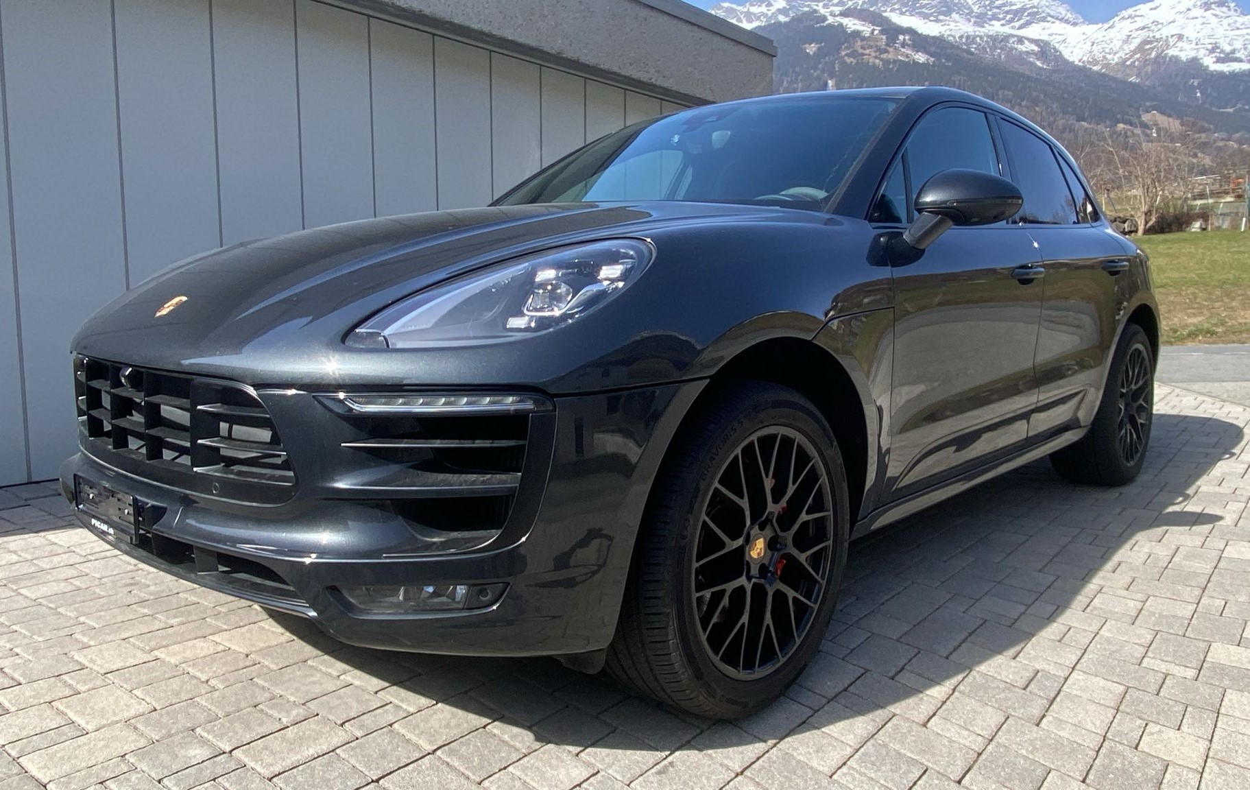 PORSCHE Macan GTS PDK