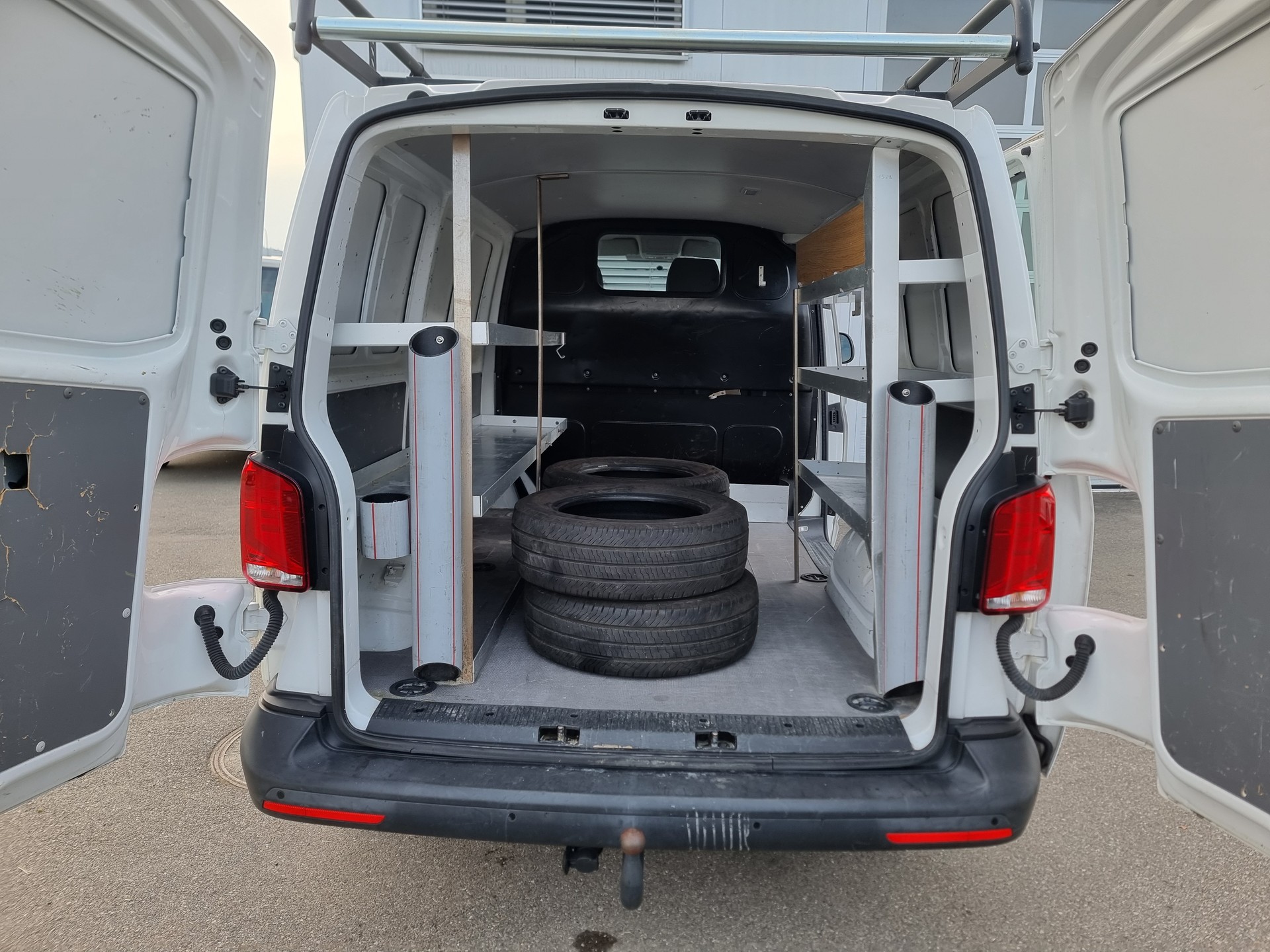 VW T6.1 2.0 TDI-image-8
