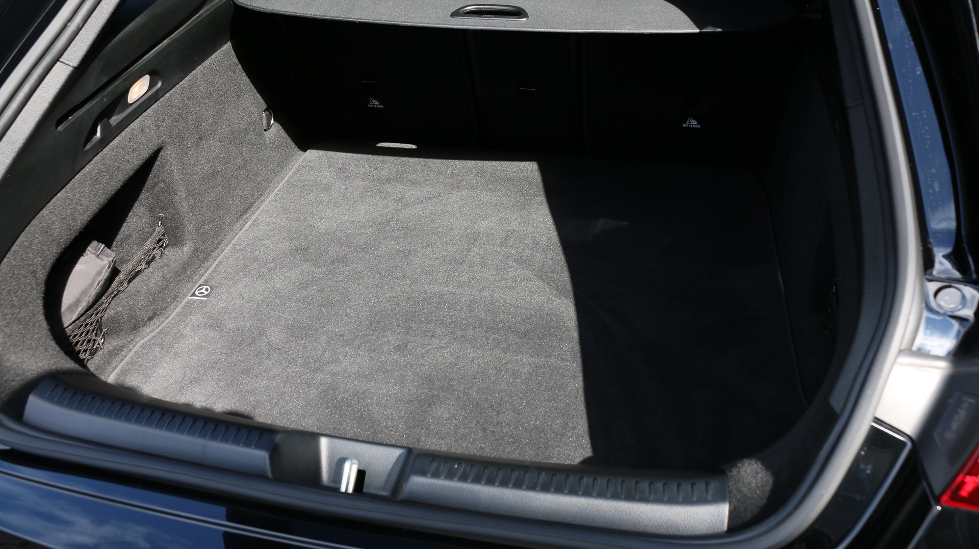 MERCEDES-BENZ CLA SB 180 7G-DCT-image-10