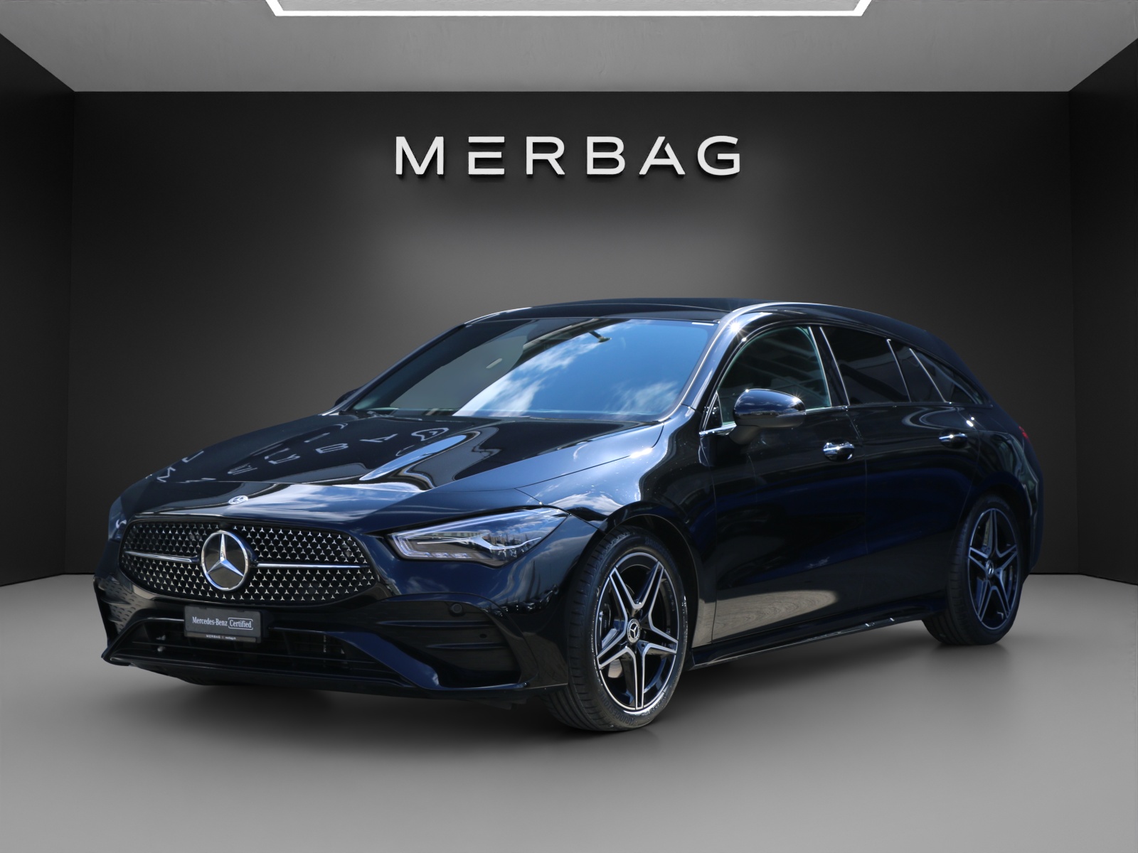 MERCEDES-BENZ CLA SB 180 7G-DCT-image-0