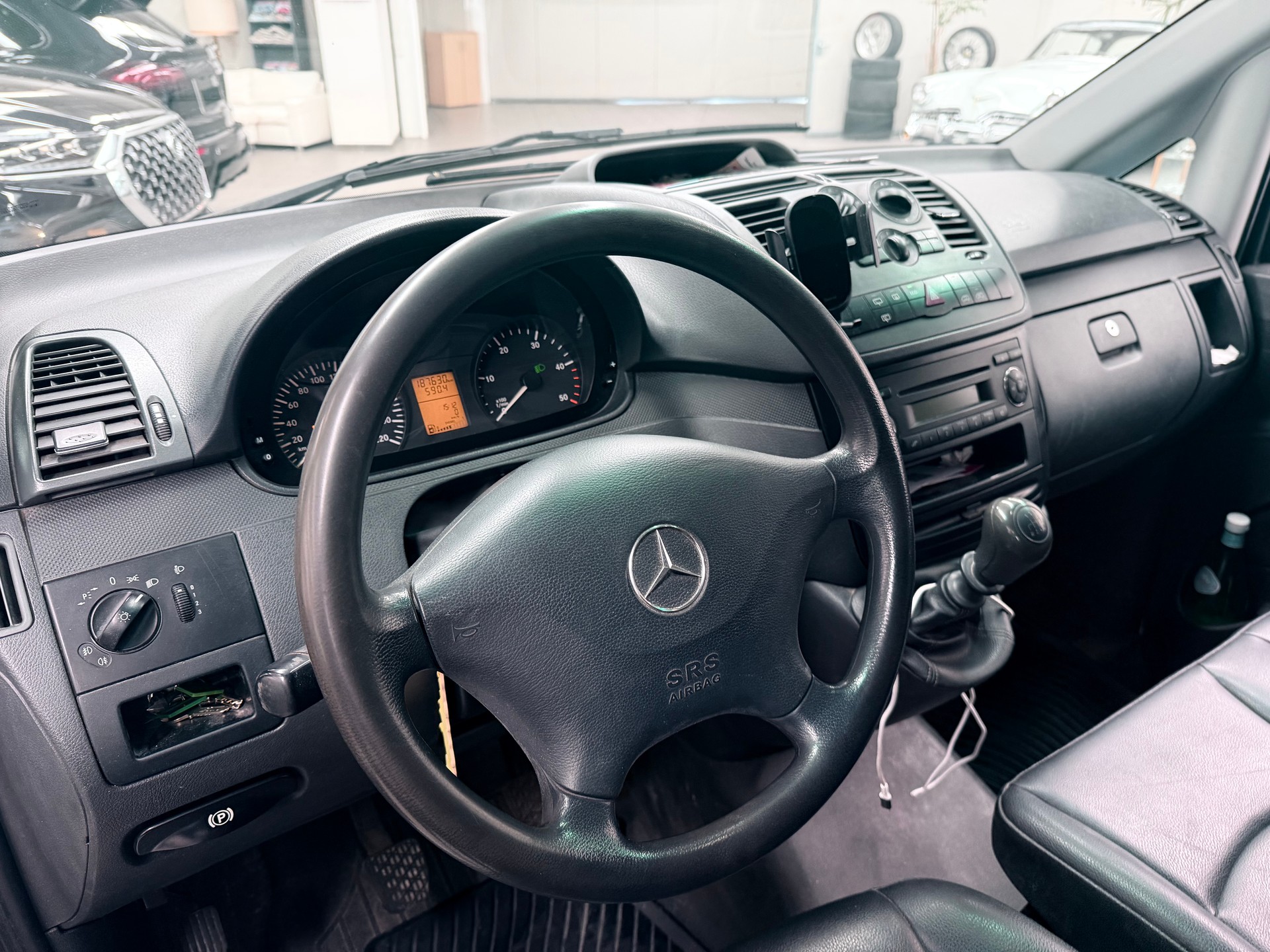 MERCEDES-BENZ Vito 113 CDI Blue Efficiency-image-6