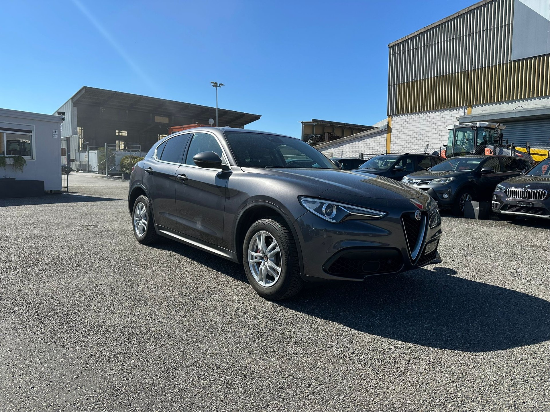 ALFA ROMEO Stelvio 2.0 Executive Q4 Automatic-image-5