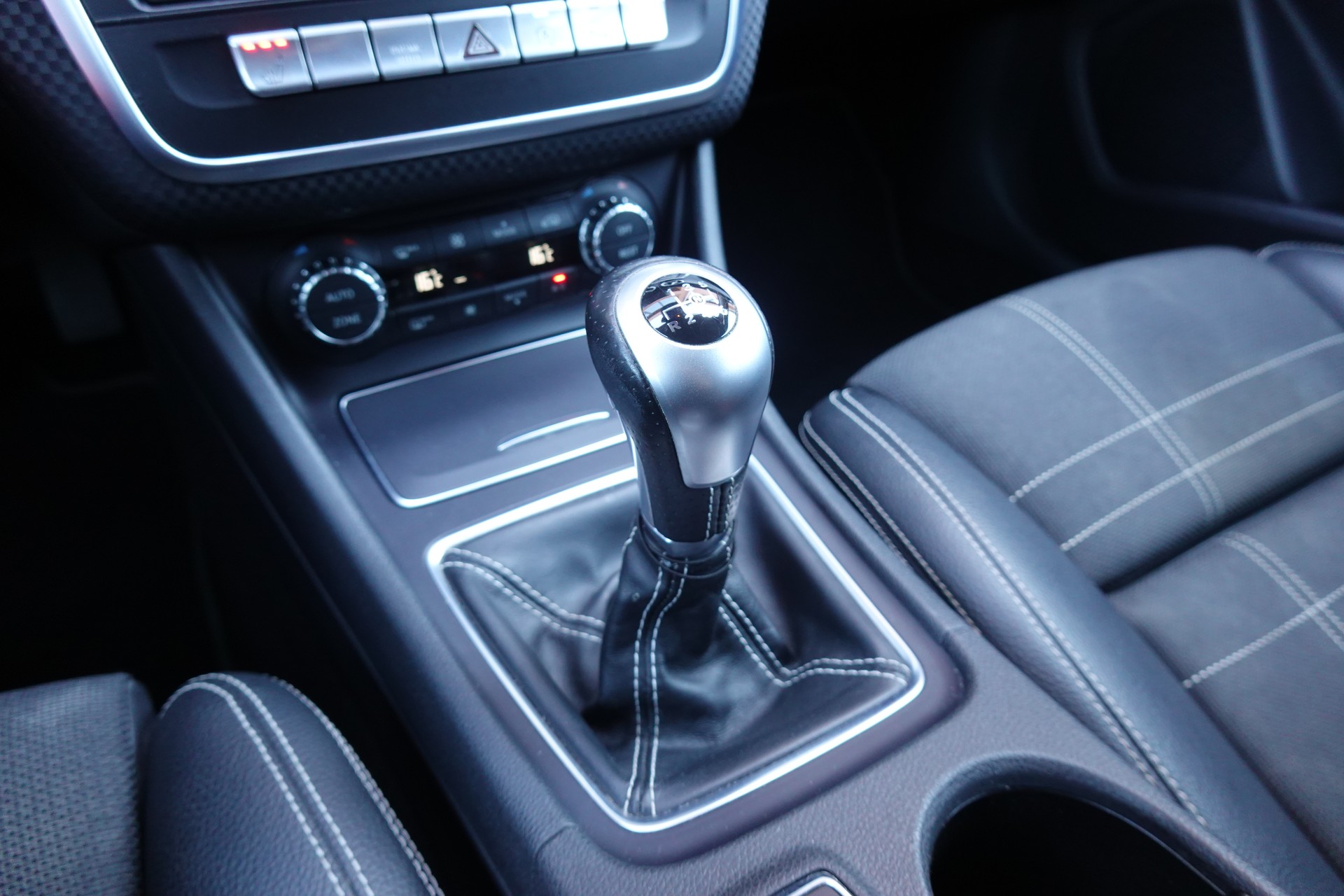 MERCEDES-BENZ A 200 Night Star-image-20