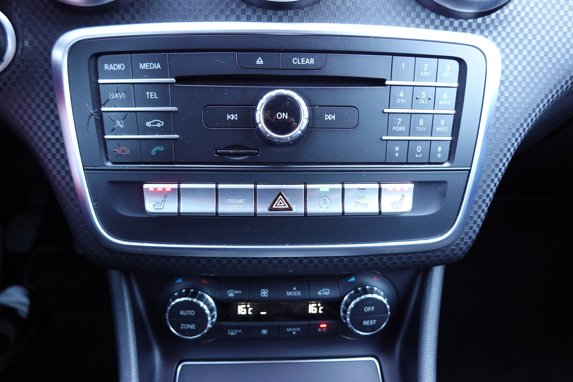 MERCEDES-BENZ A 200 Night Star-image-18