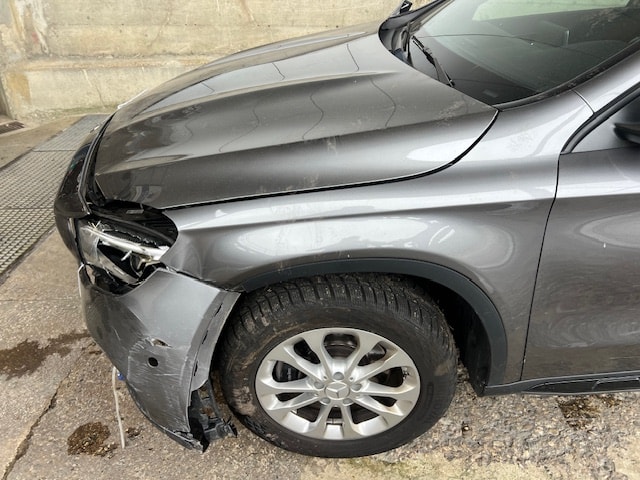 MERCEDES-BENZ GLA 250-image-1
