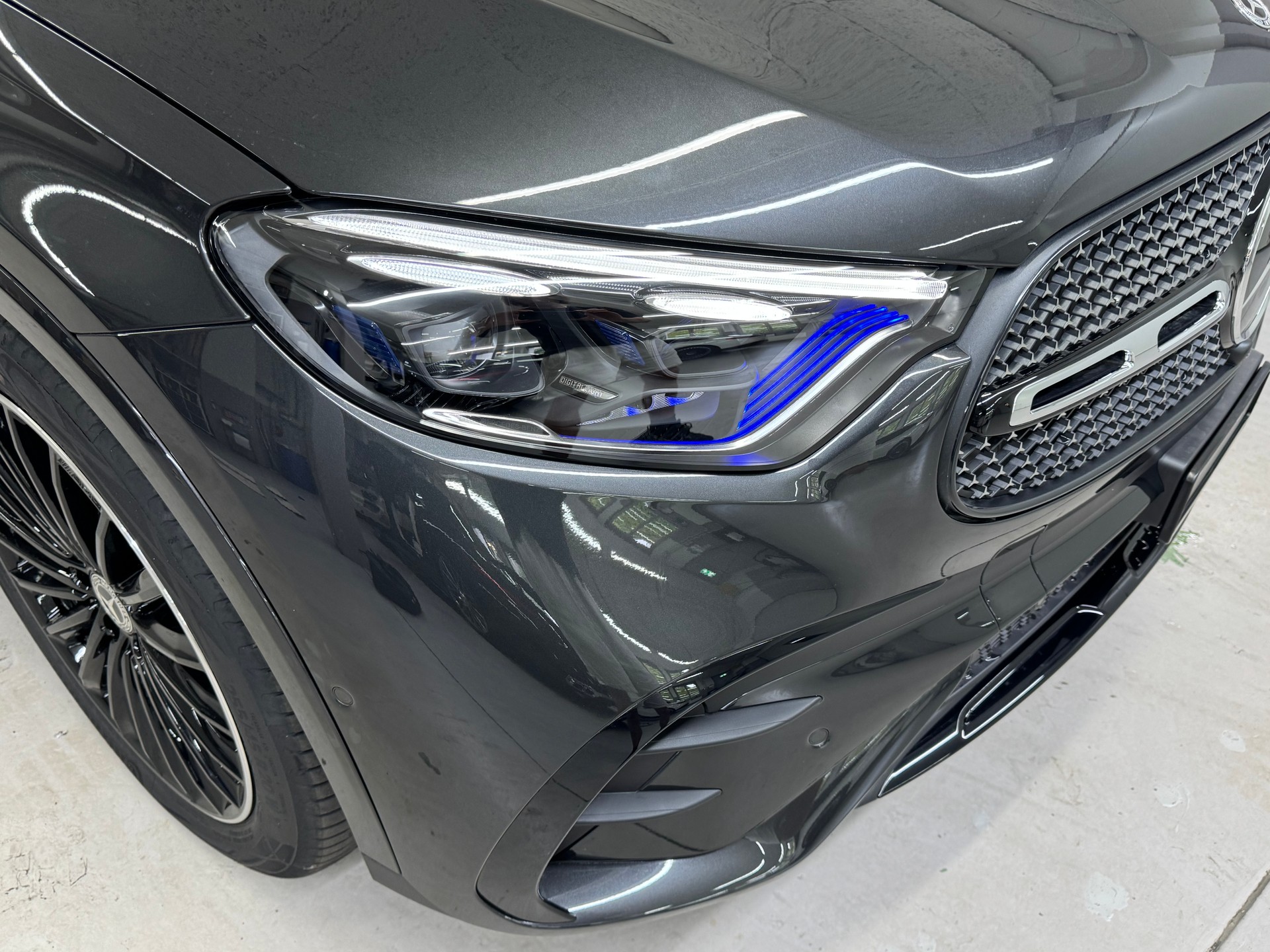 MERCEDES-BENZ GLC 220 d 4Matic-image-6