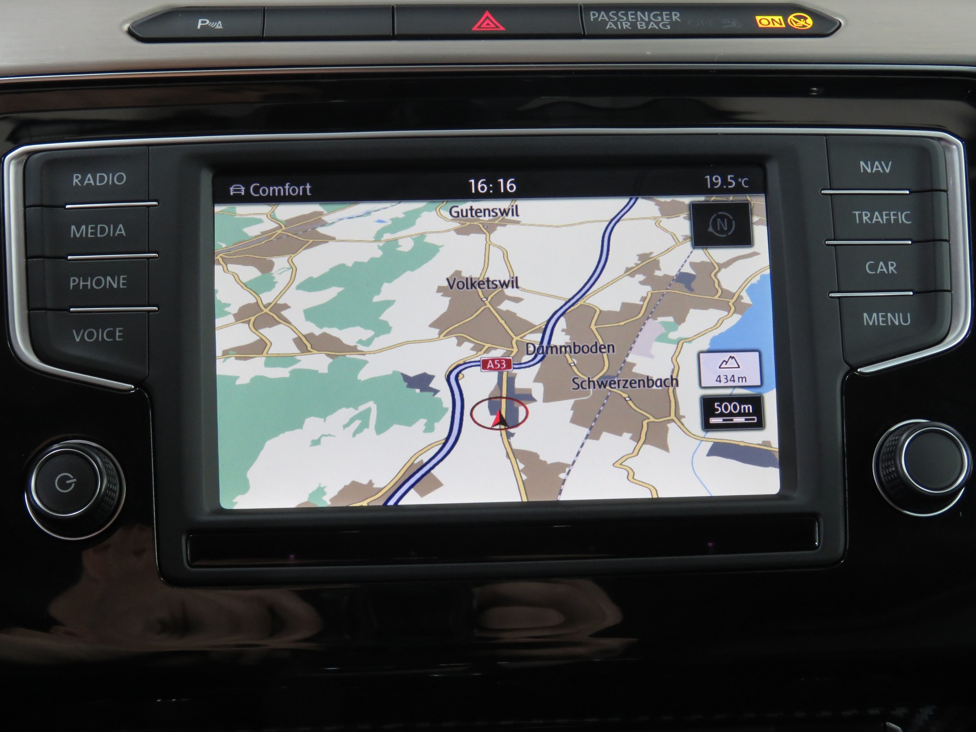 VW Passat Variant 2.0 TDI BMT High. DSG 4-Motion (Automat)-image-16