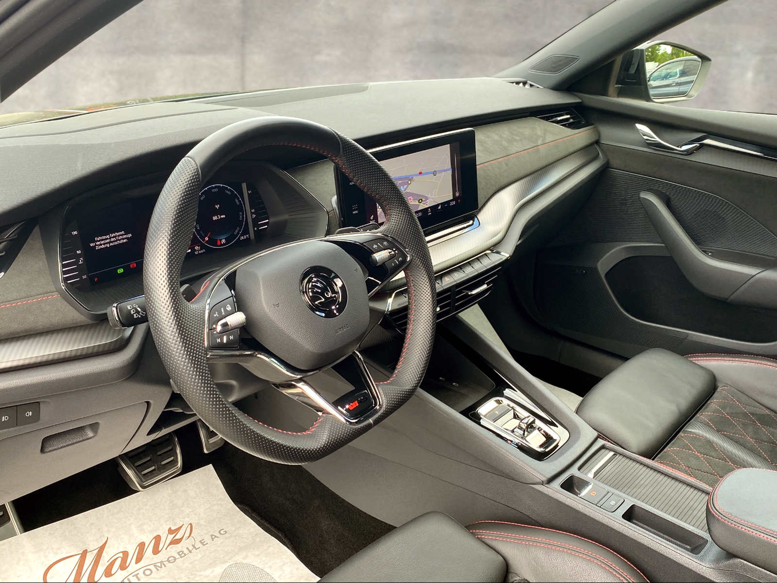 SKODA Octavia Limousine 2.0TSI 245PS RS Edition DSG **Top-Ausstattung**-image-6