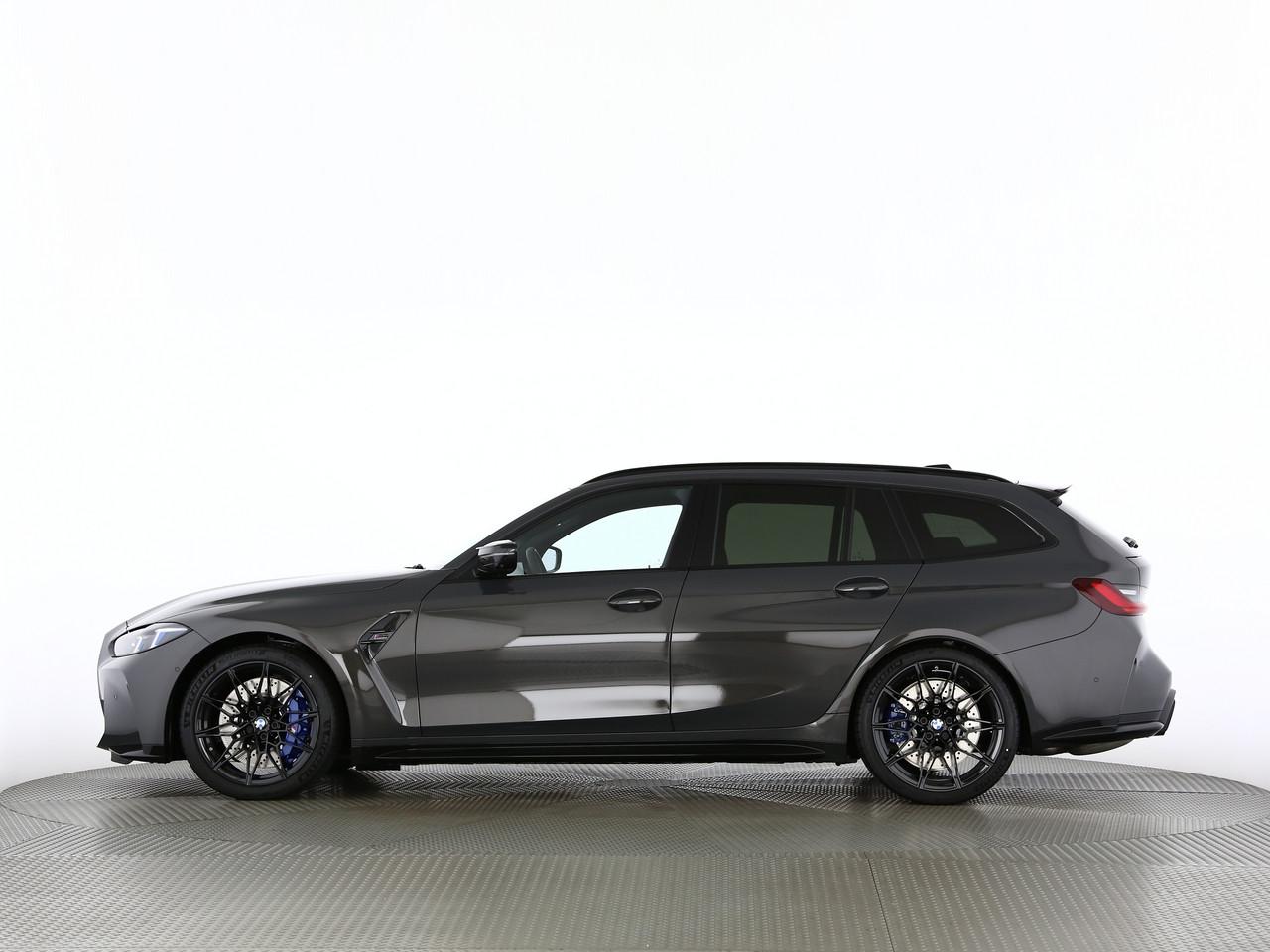 BMW M3 Competition xDrive Touring-image-4