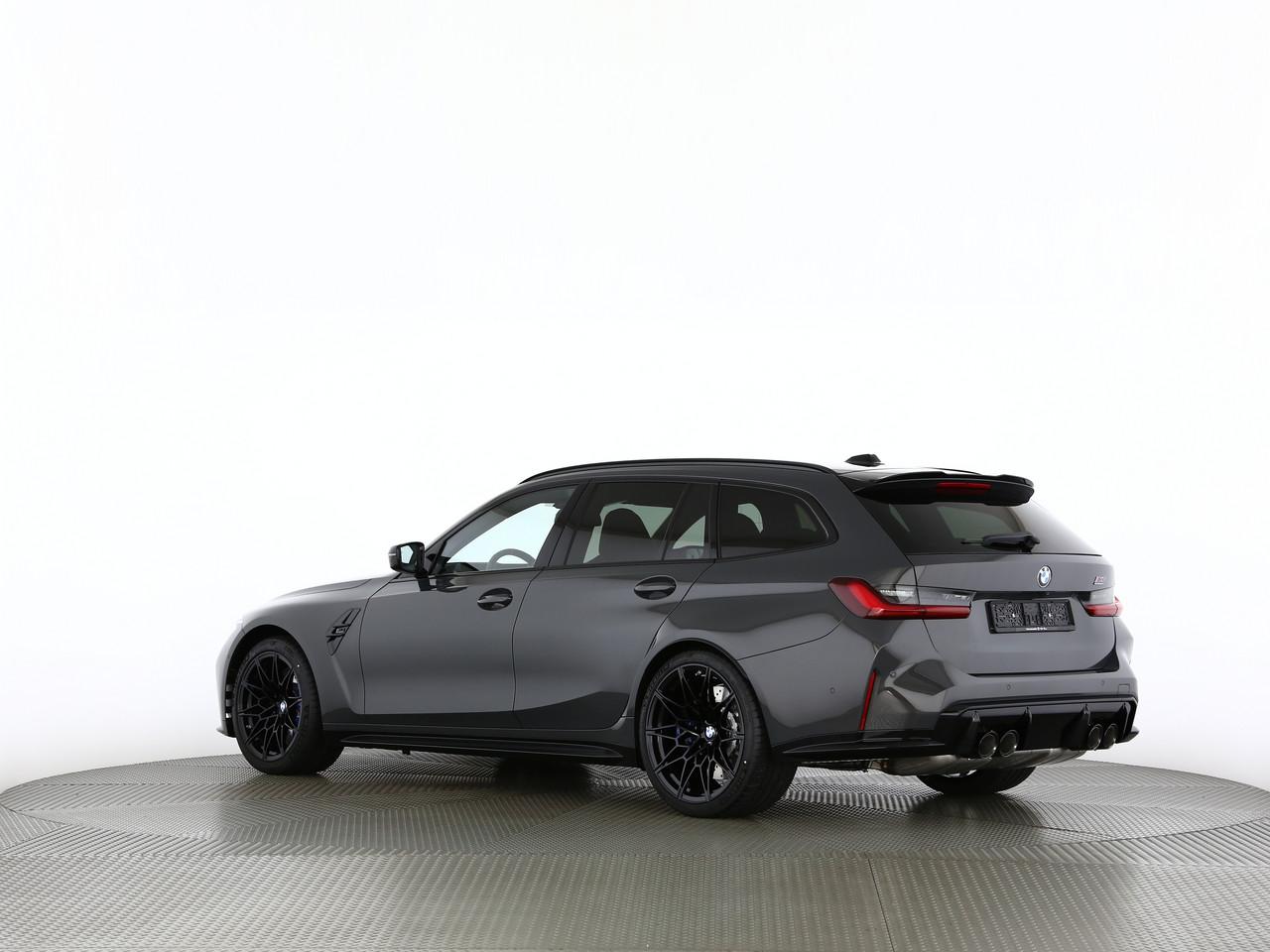 BMW M3 Competition xDrive Touring-image-7