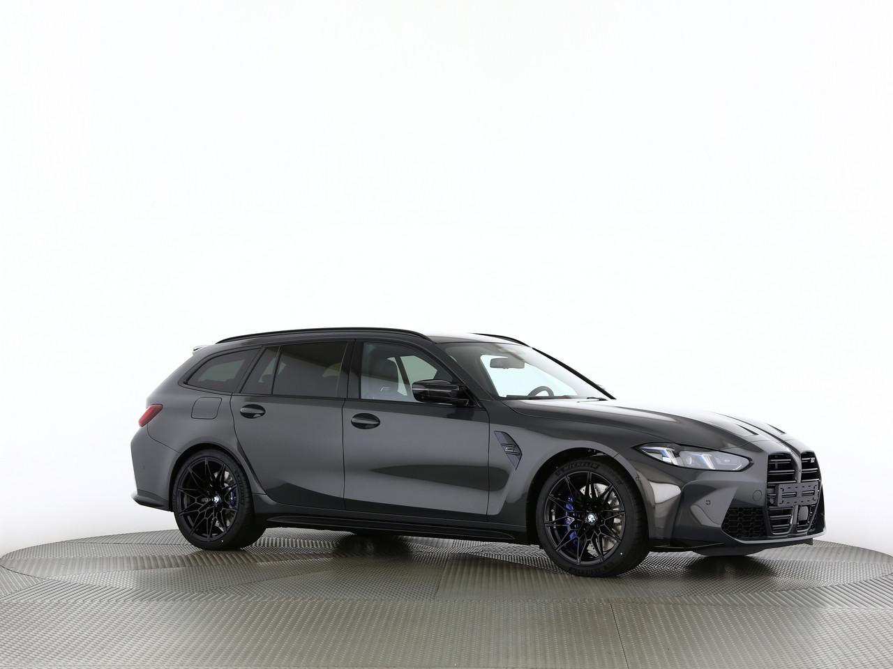 BMW M3 Competition xDrive Touring-image-18