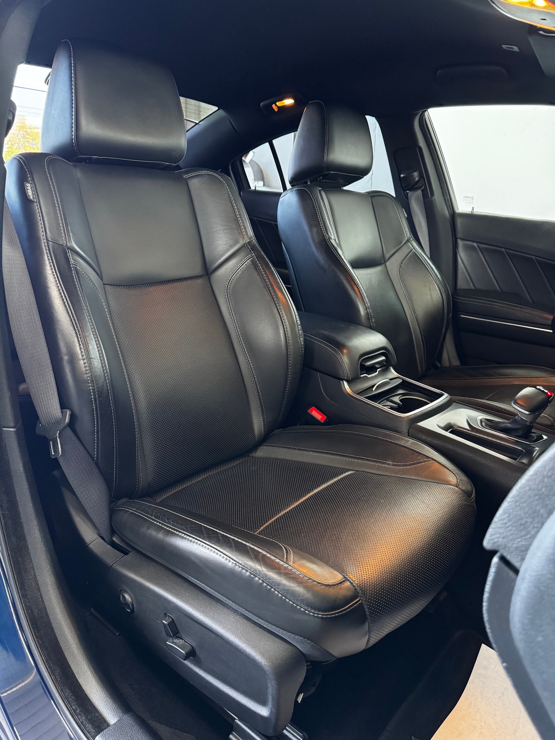 DODGE SXT Rally 3.6 AWD-image-22