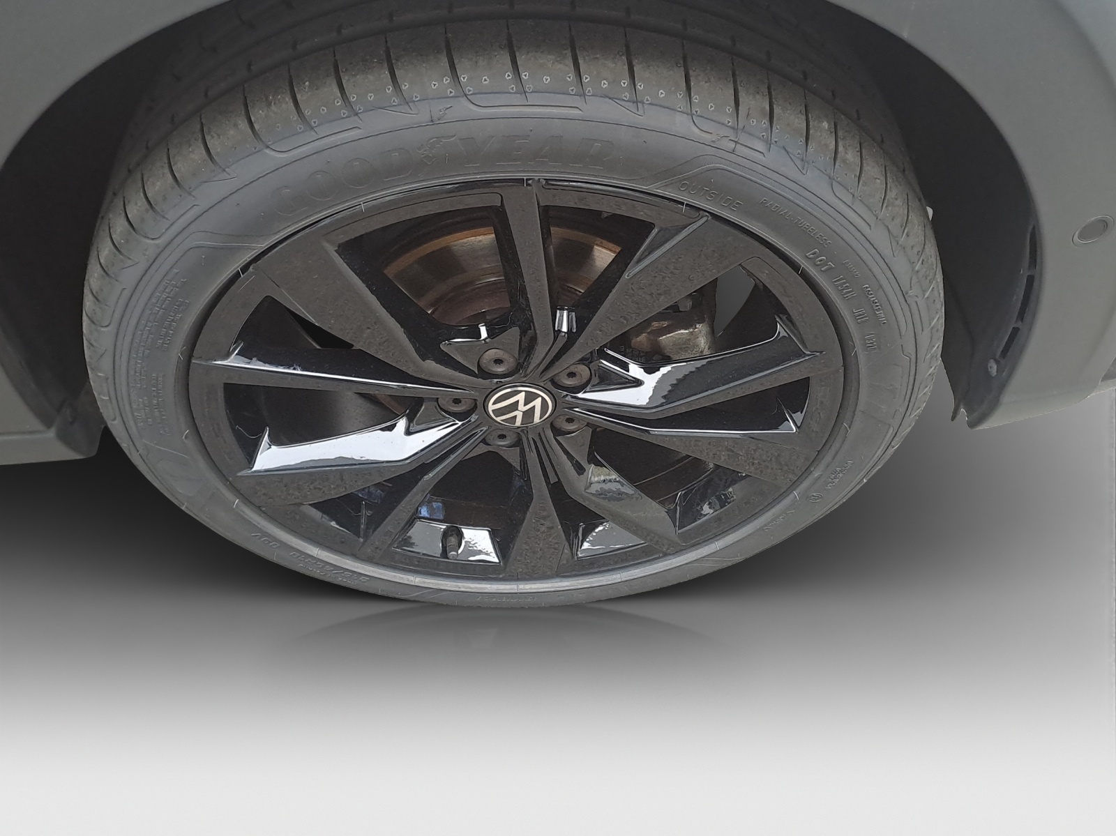 VW Taigo 1.0 TSI R-Line DSG-image-14