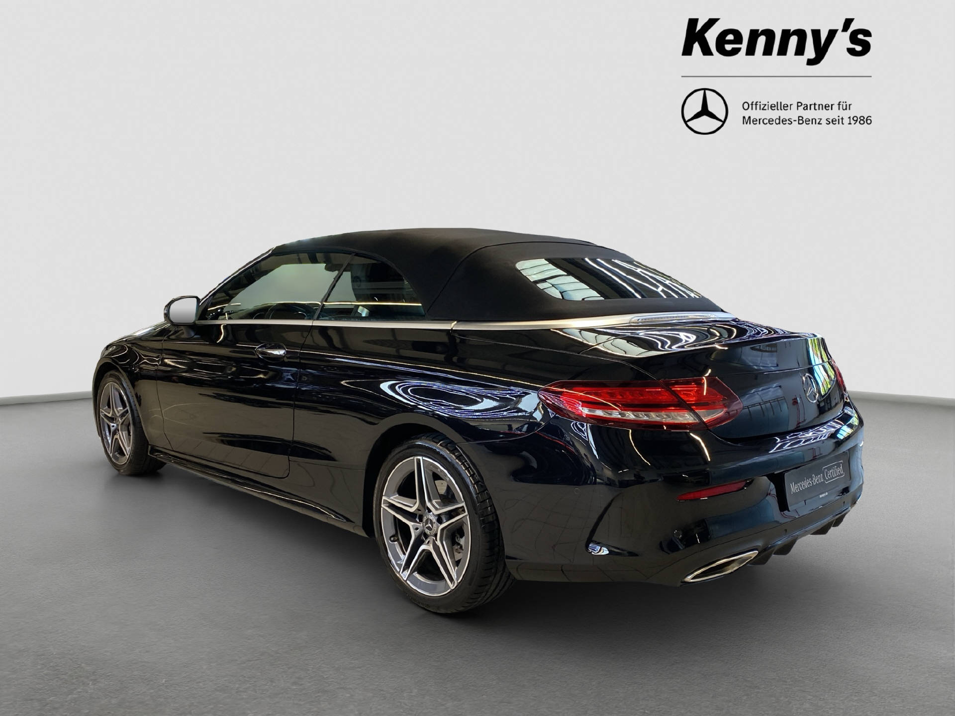 MERCEDES-BENZ C 200 AMG Line 4MATIC Cabriolet-image-4