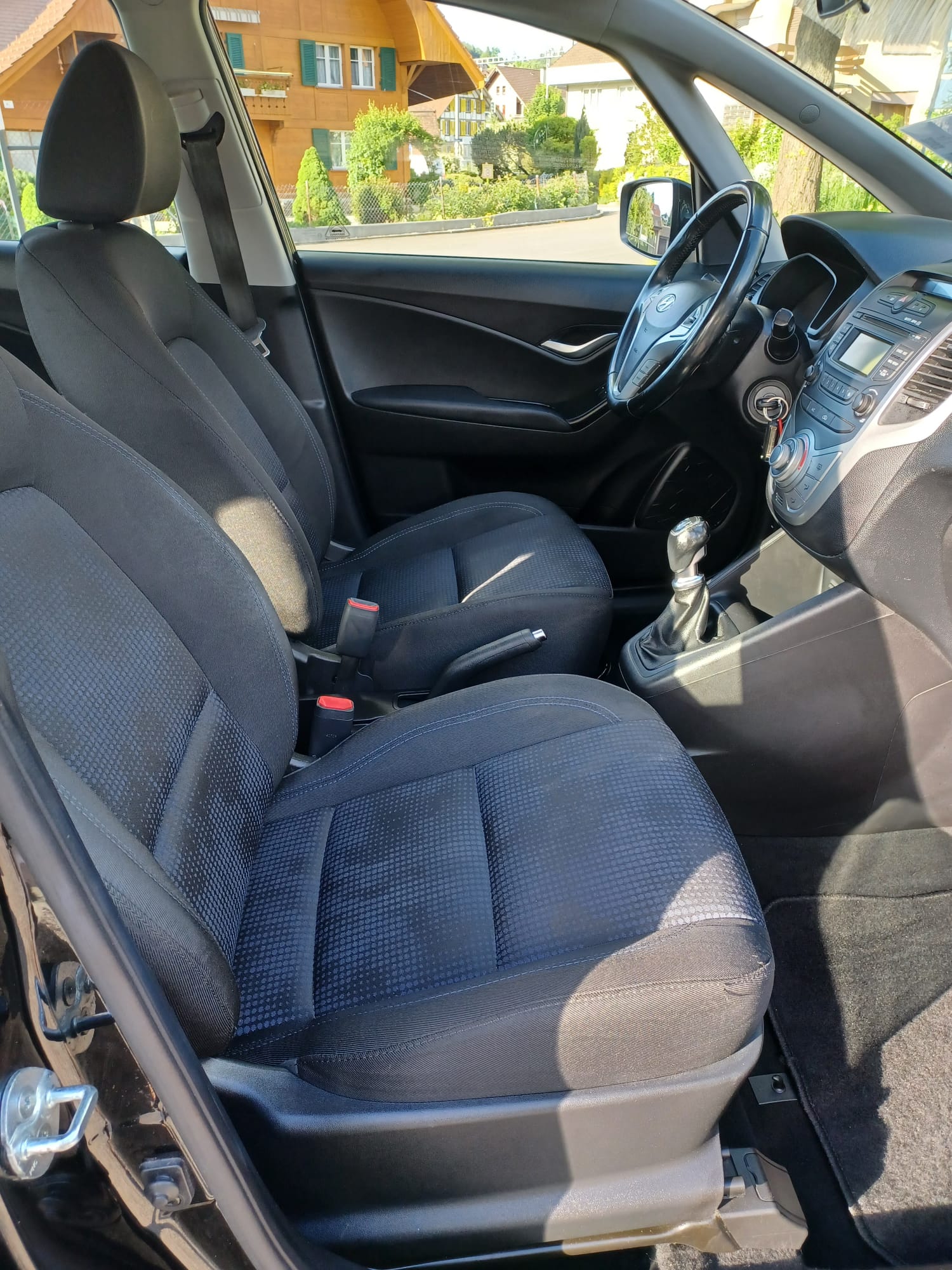 HYUNDAI iX20 1.4 Comfort-image-11