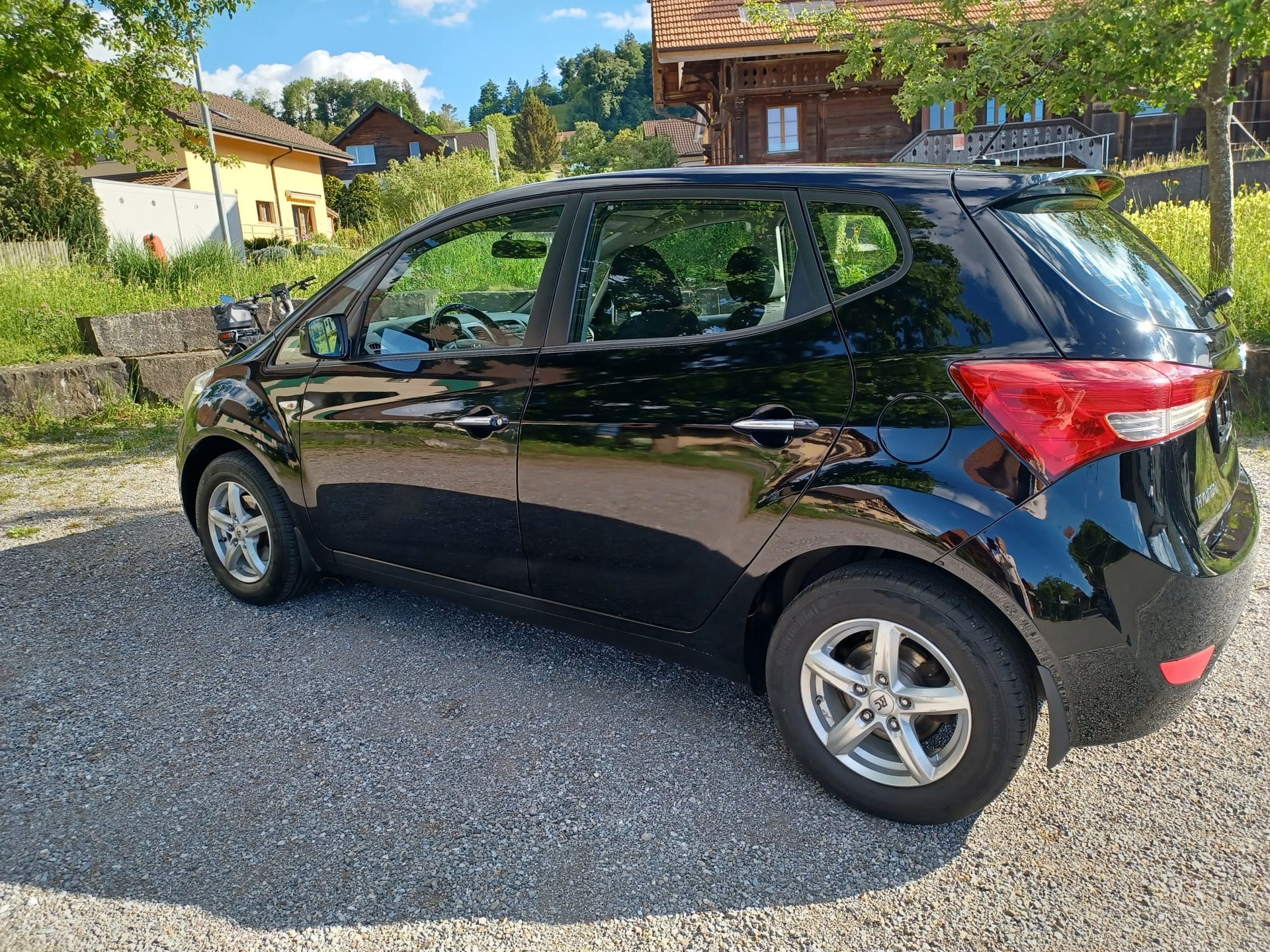 HYUNDAI iX20 1.4 Comfort-image-2