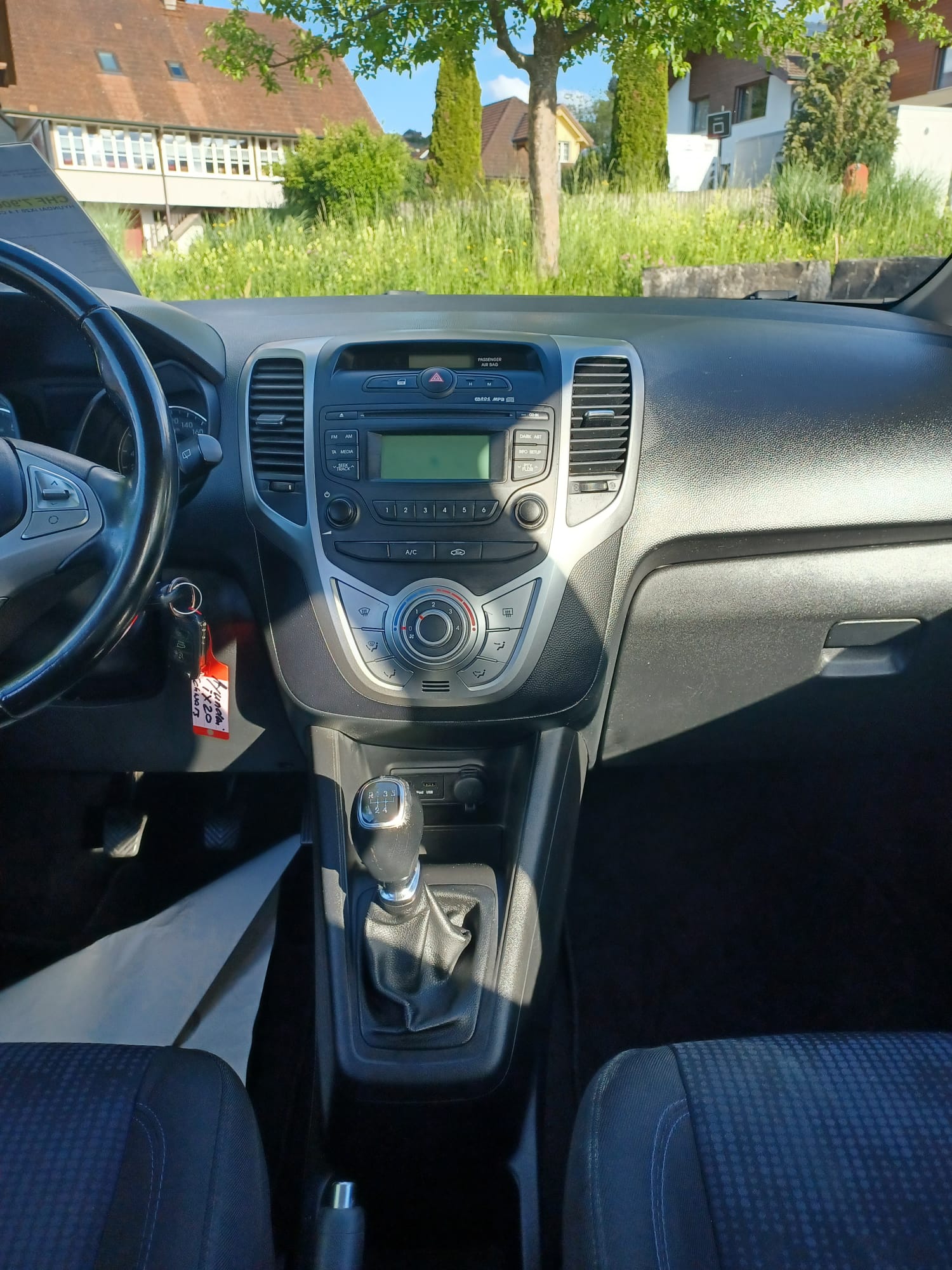 HYUNDAI iX20 1.4 Comfort-image-8