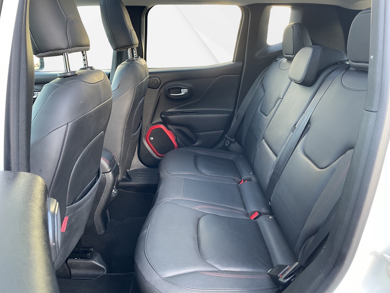 JEEP Renegade 2.0 MJ Trailhawk AWD + Low Range 9ATX-image-8
