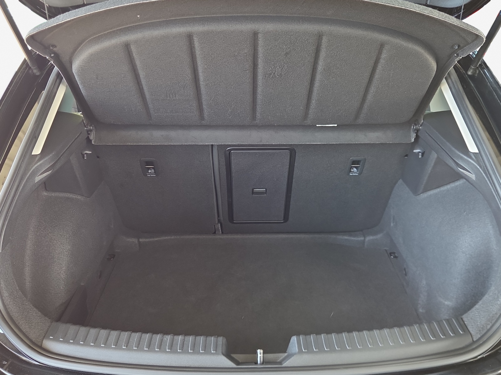 SEAT Leon 1.5 Eco TSI FR-image-12
