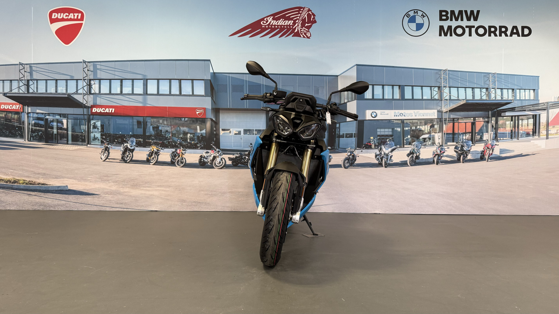 BMW S 1000 R Leasing à partir de 2.9%-showroom-element-1