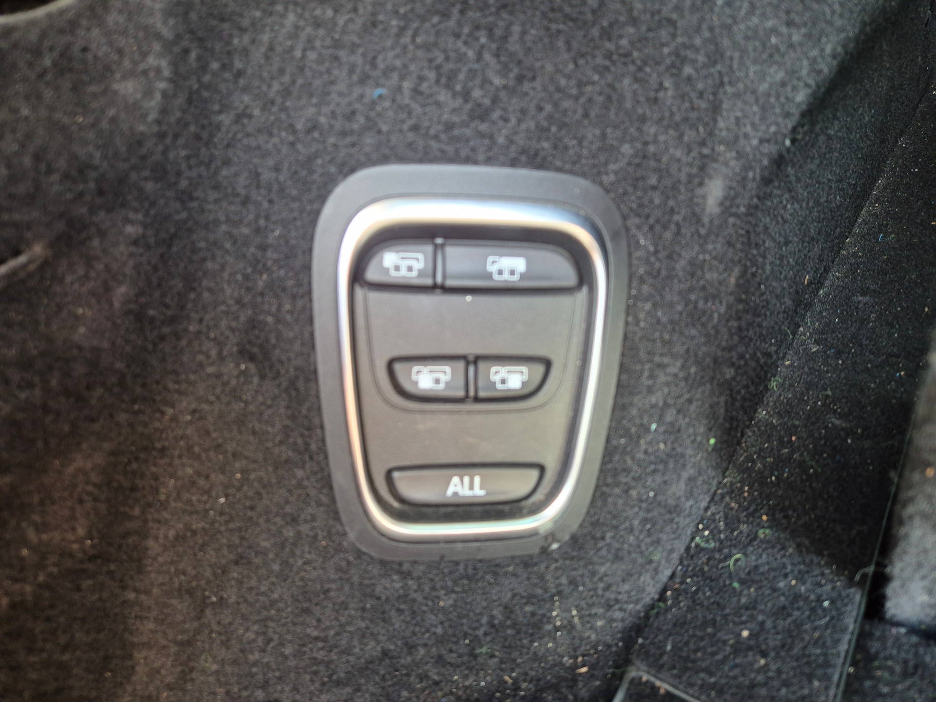 RENAULT Grand Scénic 1.3 16V Turbo Initiale Paris EDC-image-9