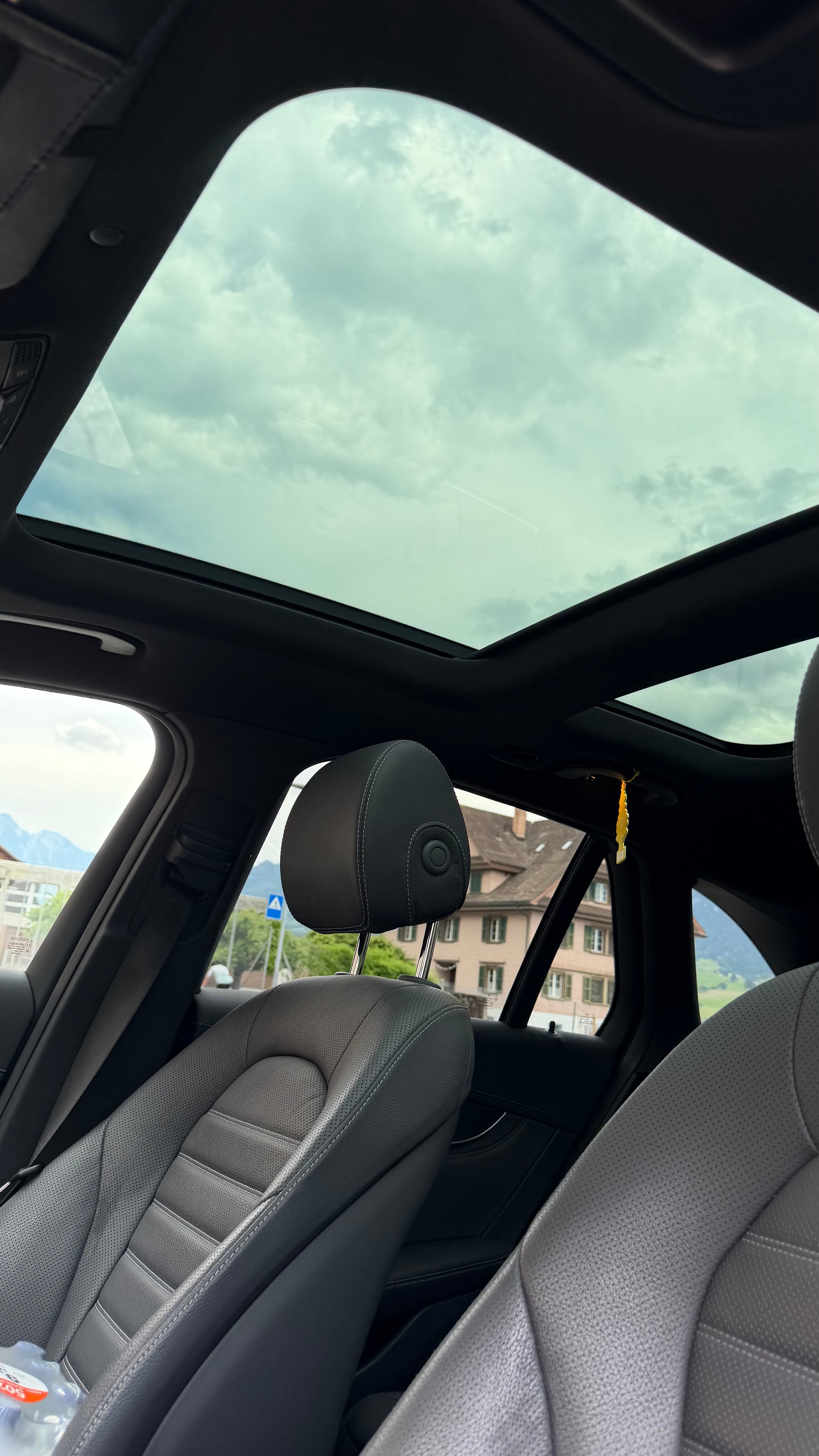 MERCEDES-BENZ GLC 300 e 4m-image-15
