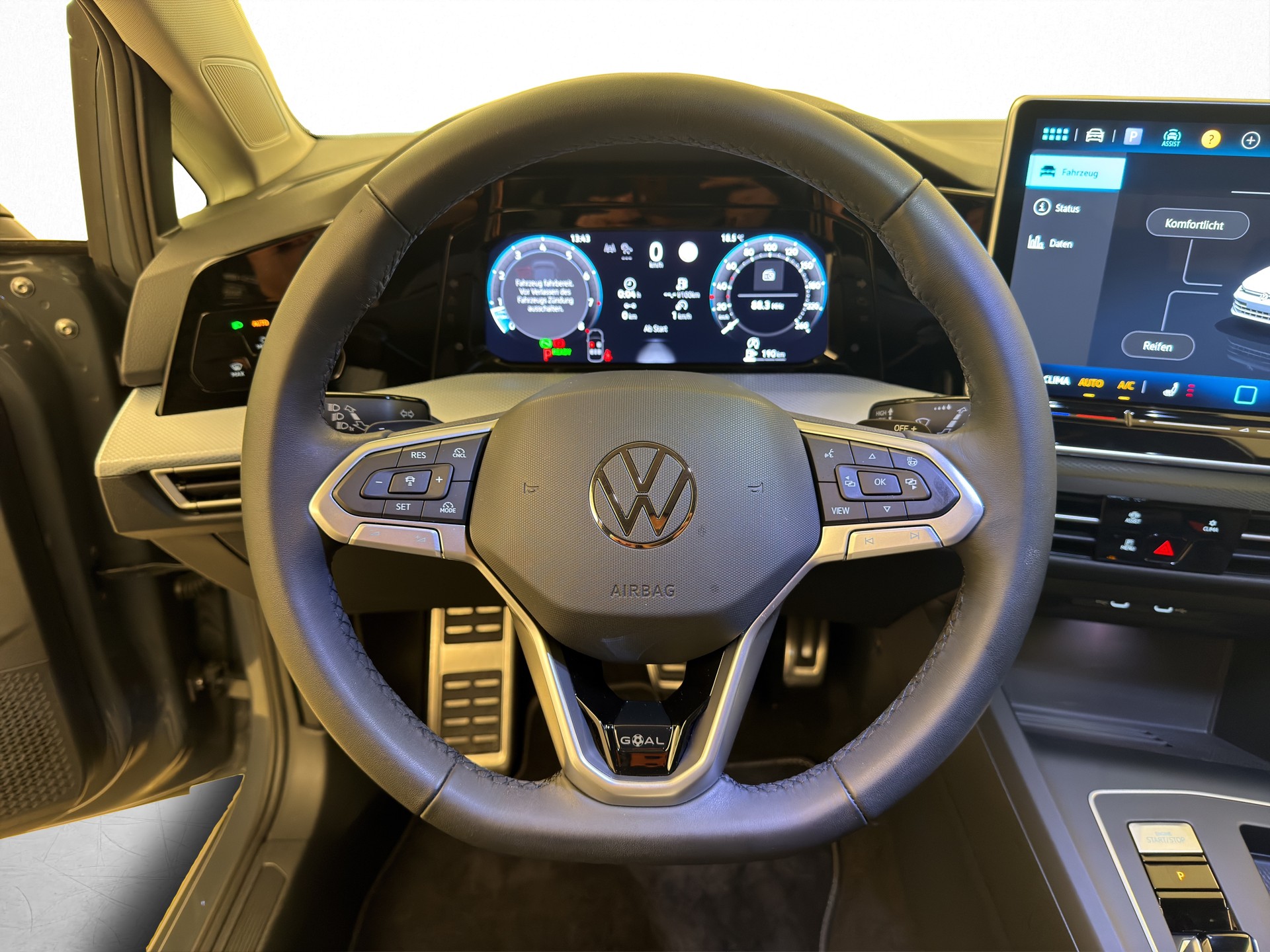 VW Golf 8 1.5 eTSI Goal DSG-image-6
