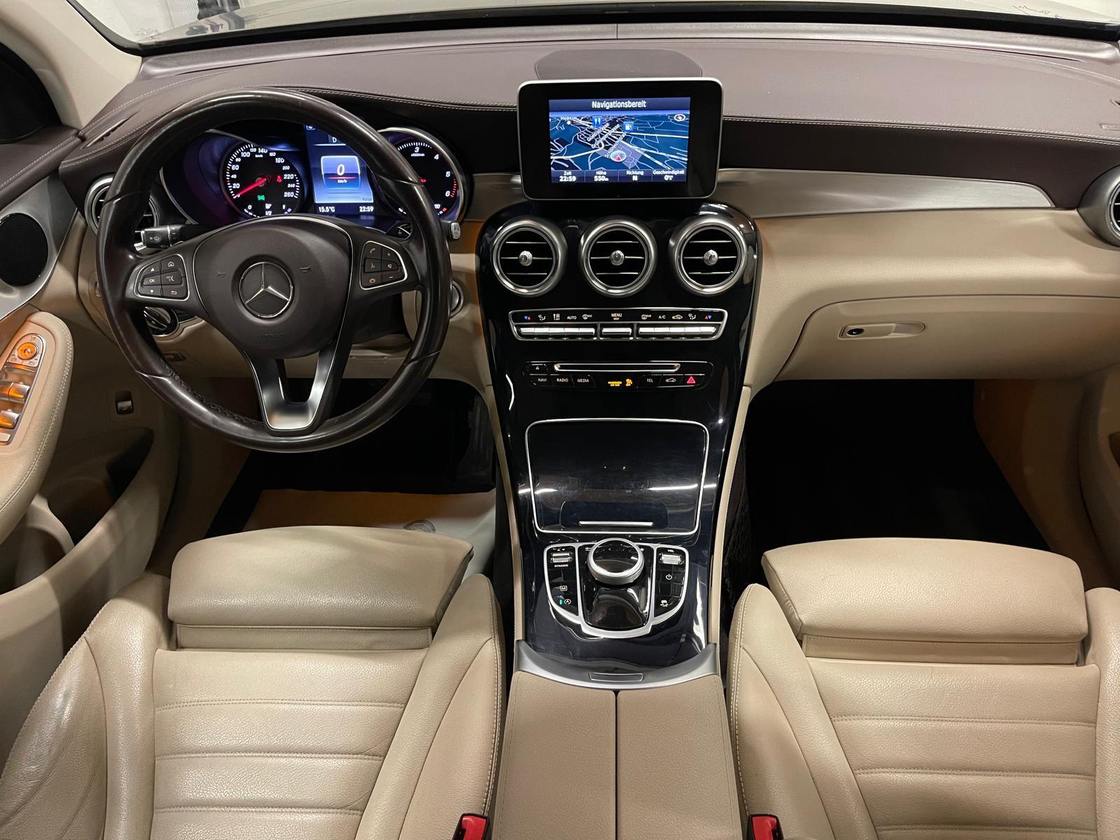 MERCEDES-BENZ GLC 250 d 4m Coupé-image-12